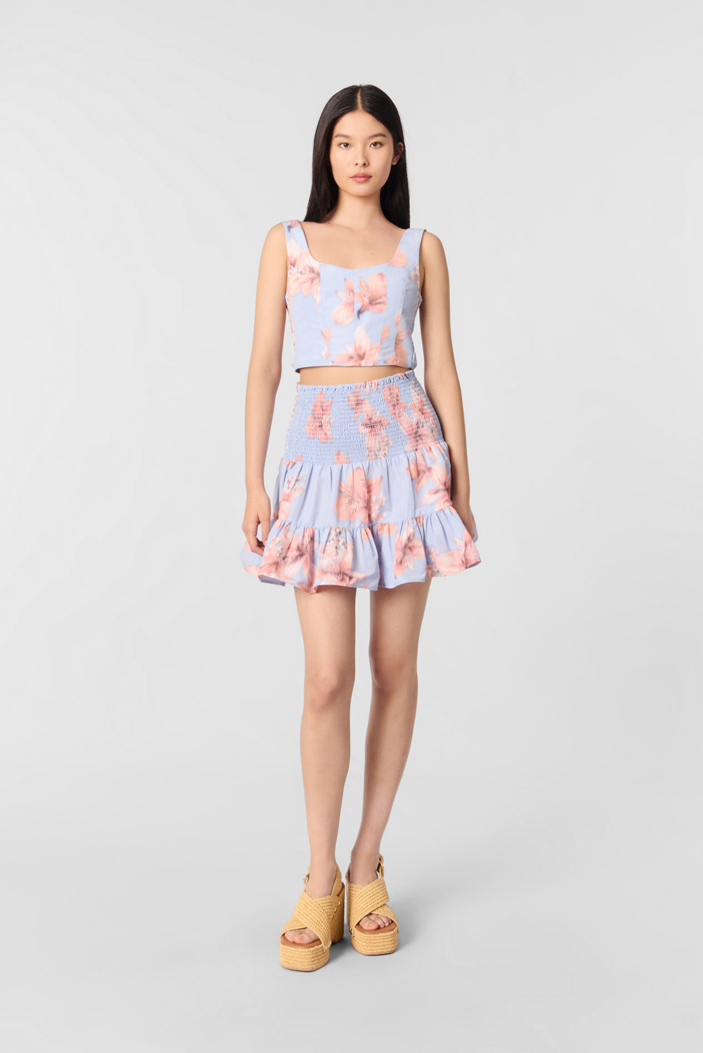 Женская голубая юбка Голубой 38 MAJE MFPJU01458_Orange flower print Женская голубая юбка Голубой 38 MAJE MFPJU01458_Orange flower print