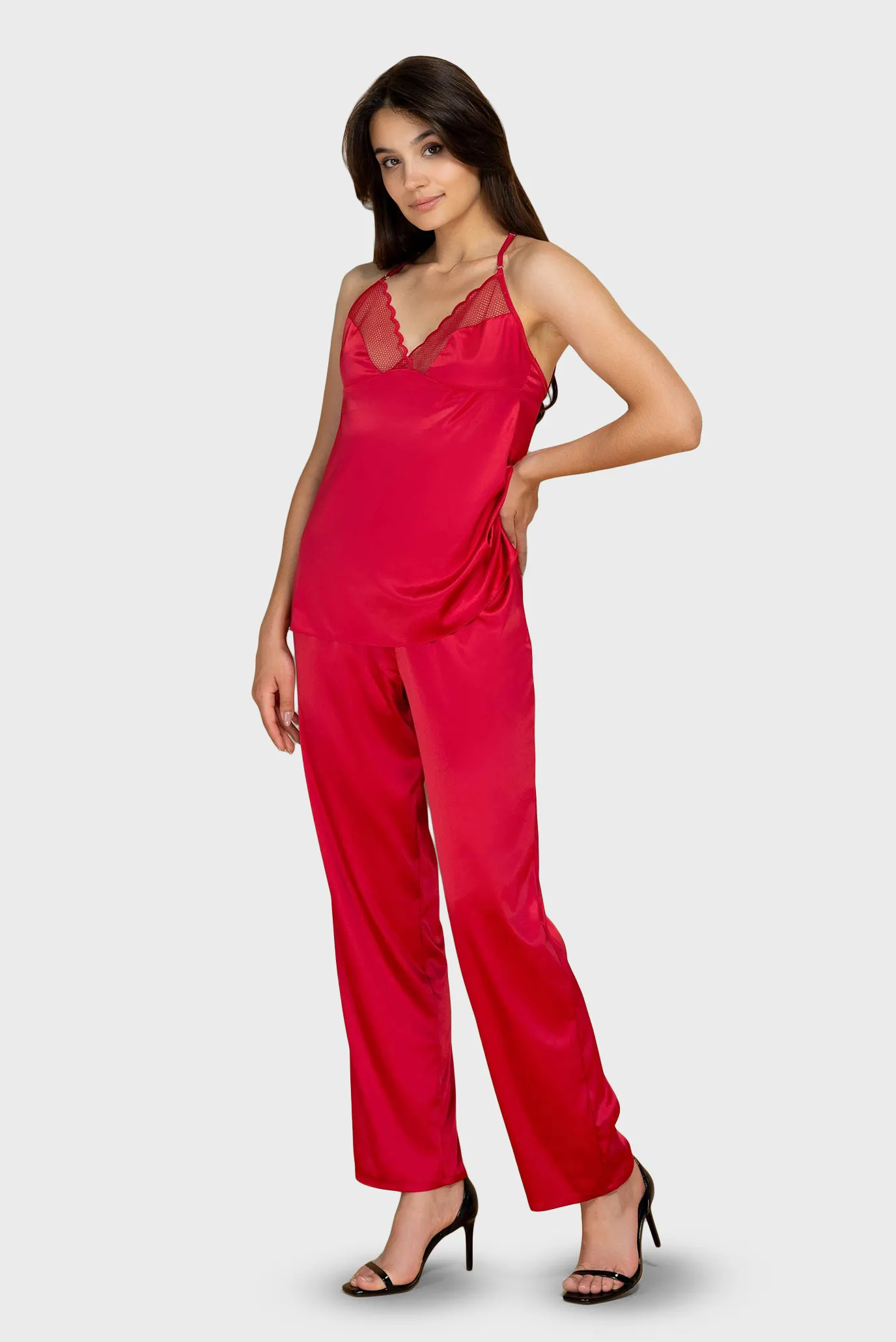 Женская красная пижама (топ, брюки) 3