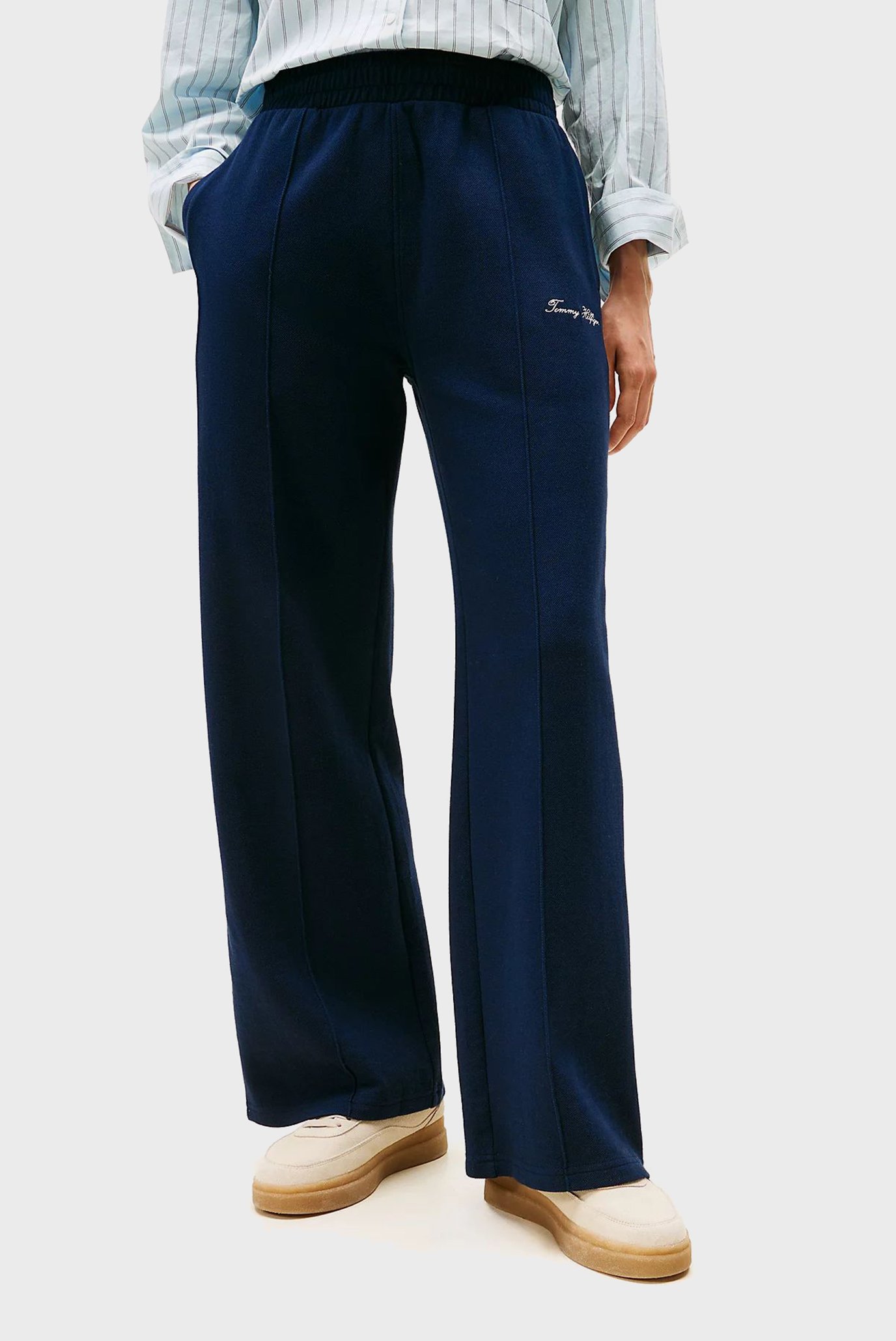 Женские темно-синие спортивные брюки SCRIPT STRAIGHT PIQUE Синий XXS Tommy Hilfiger WW0WW45744 Женские темно-синие спортивные брюки SCRIPT STRAIGHT PIQUE Синий XXS Tommy Hilfiger WW0WW45744