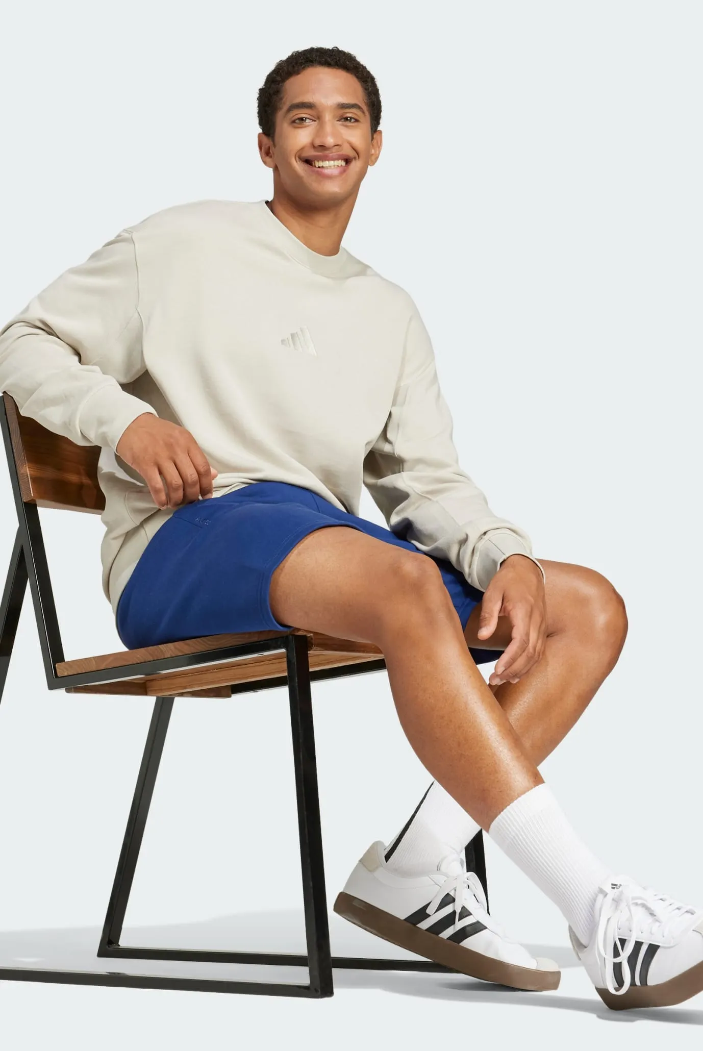 Мужской белый свитшот ALL SZN French Terry Crew 2