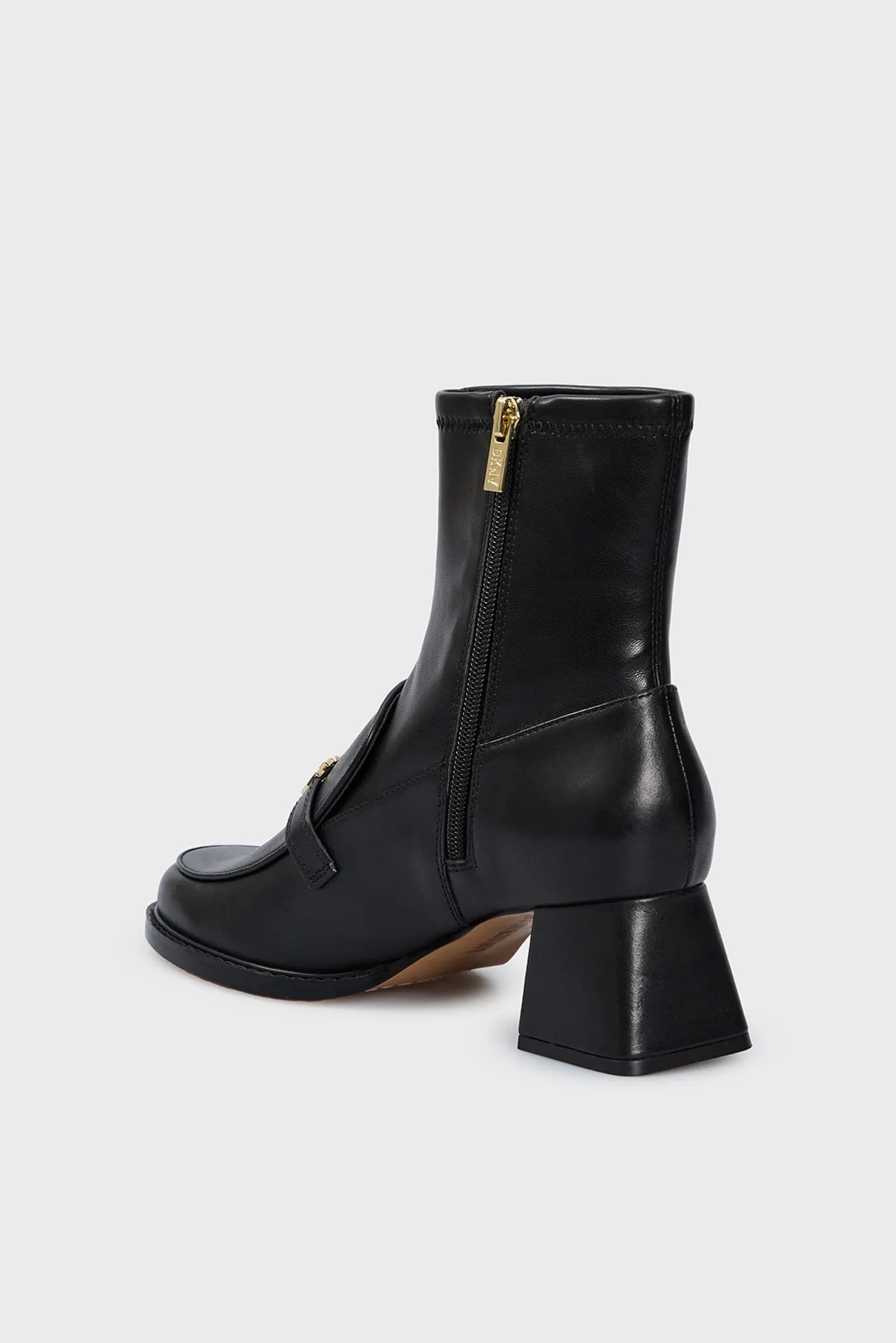 Женские черные кожаные ботильоны 4