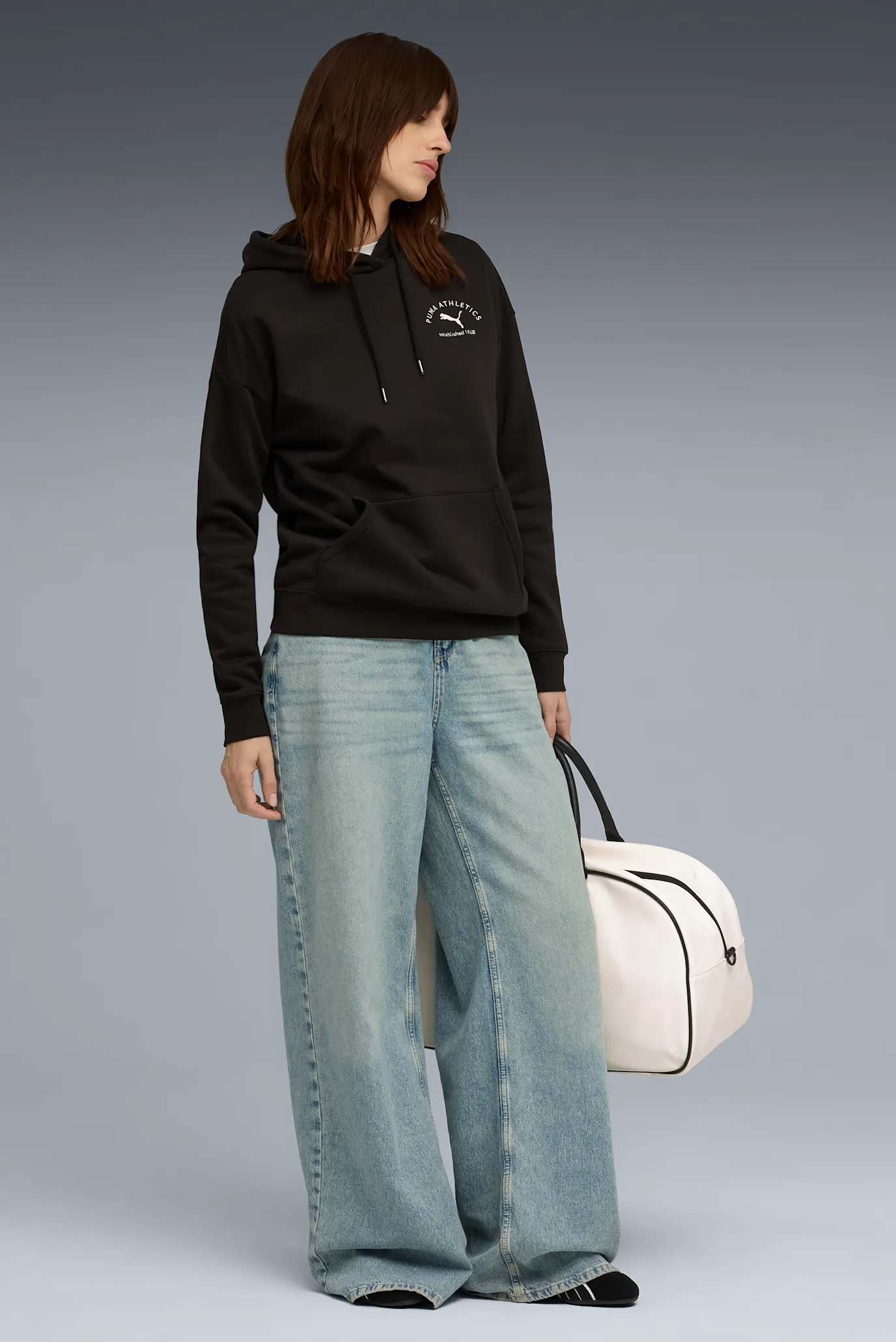 Женское черное худи PUMA Class Relaxed Hoodie Women 2