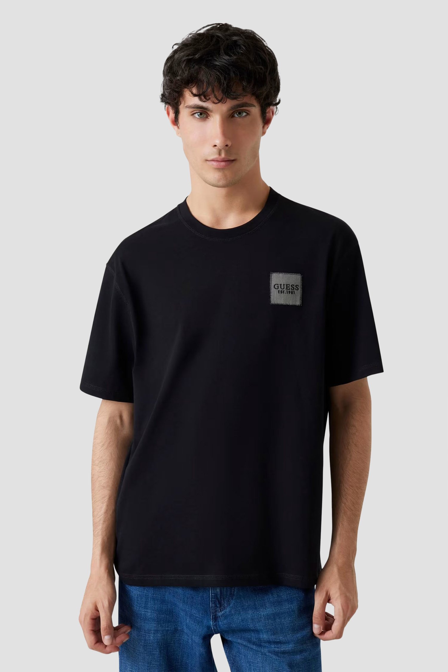 Мужская черная футболка Черный XXL Guess M5YI27.KCCM1;JBLK Мужская черная футболка Черный XXL Guess M5YI27.KCCM1;JBLK