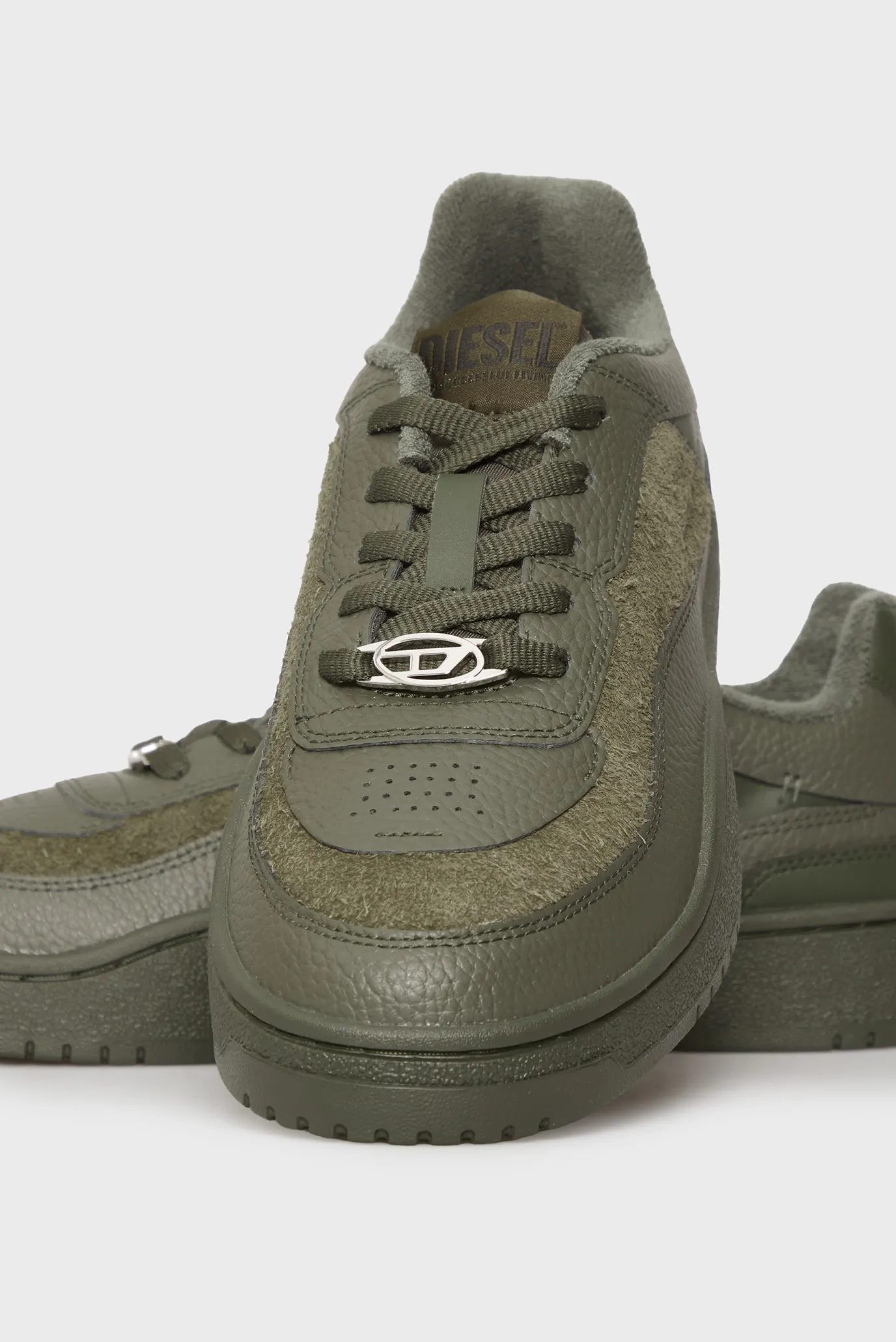 Чоловічі зелені шкіряні снікерси OVAL SKATE 2