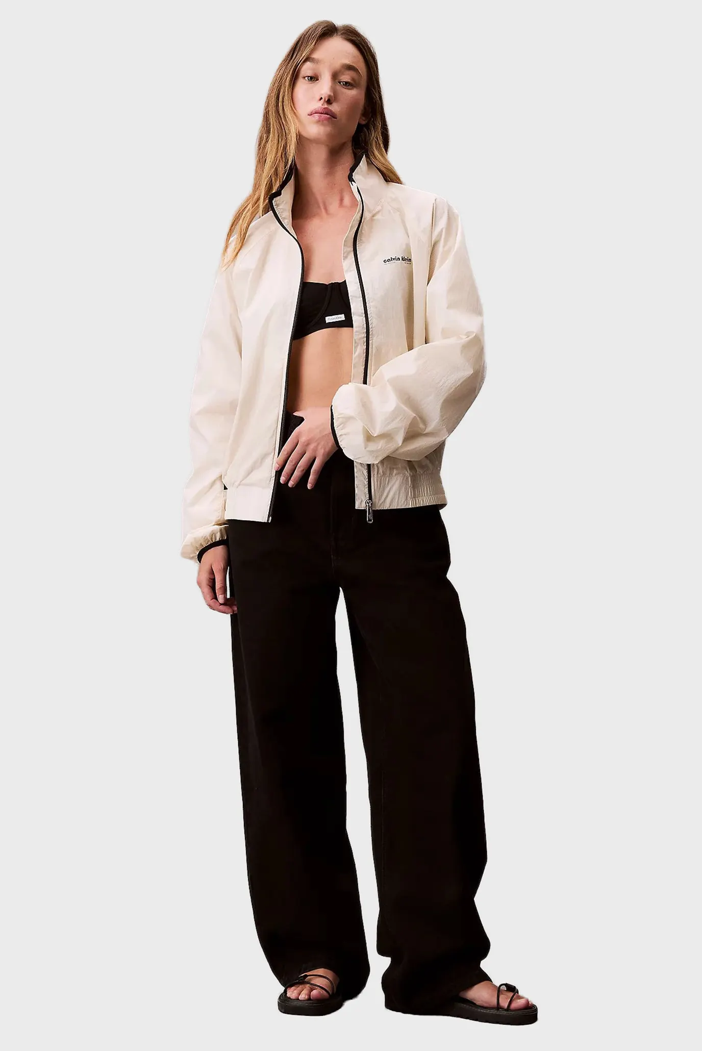 Жіноча біла вітровка RETRO TRACK JACKET 2