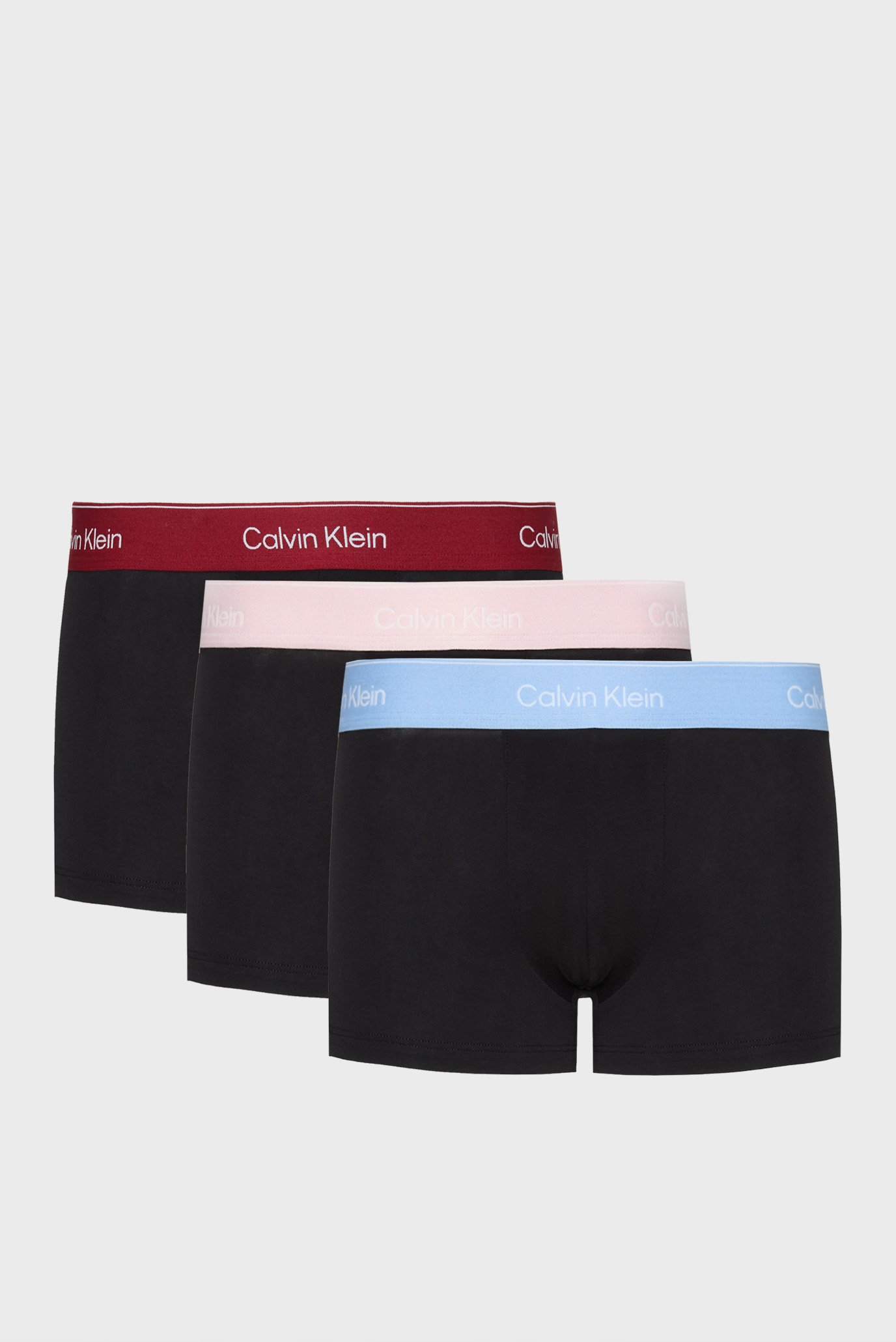 Мужские черные боксеры (3 шт) LOW RISE TRUNK Черный S Calvin Klein LV00NB4389 Мужские черные боксеры (3 шт) LOW RISE TRUNK Черный S Calvin Klein LV00NB4389