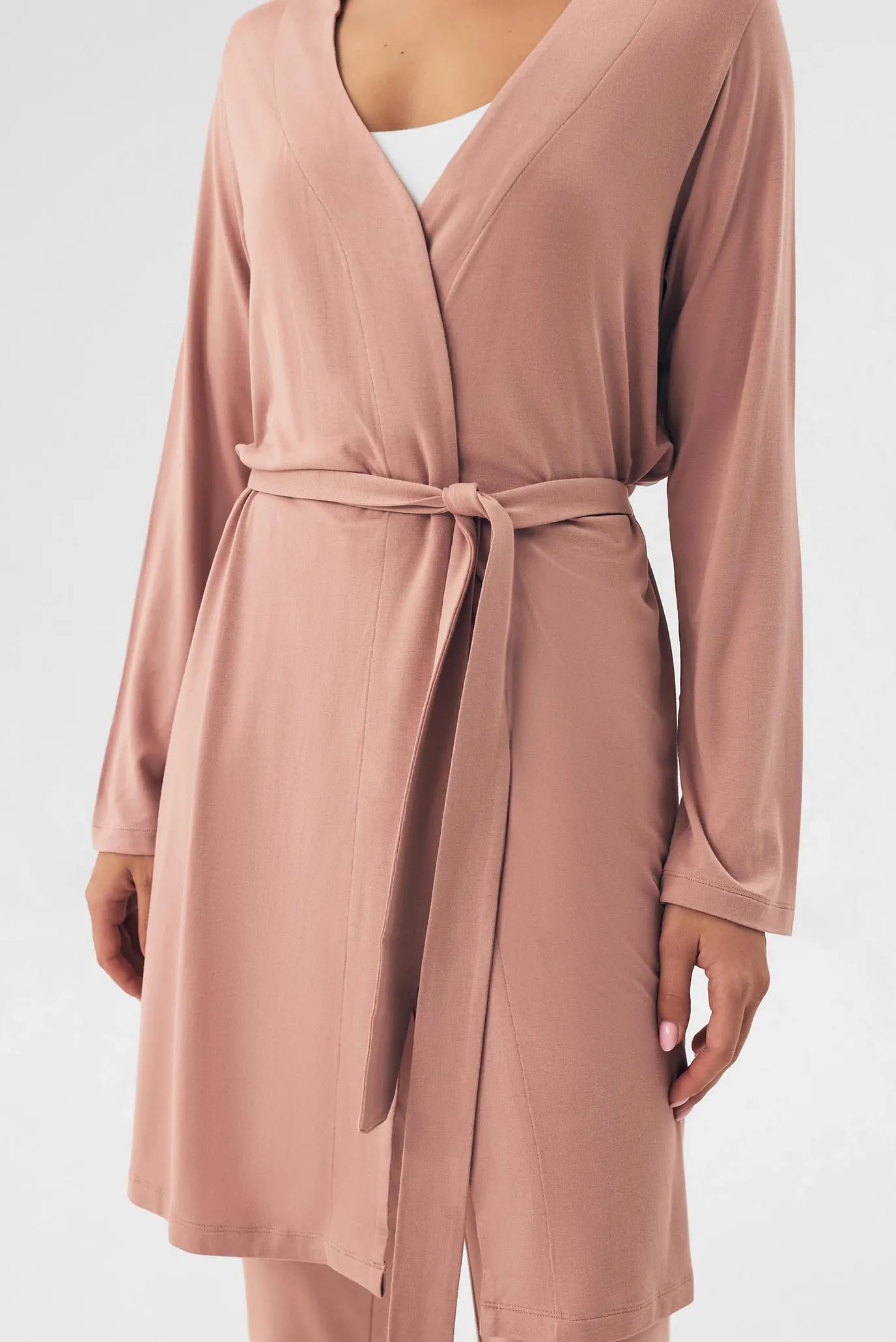 Женский розовый халат Noves 4