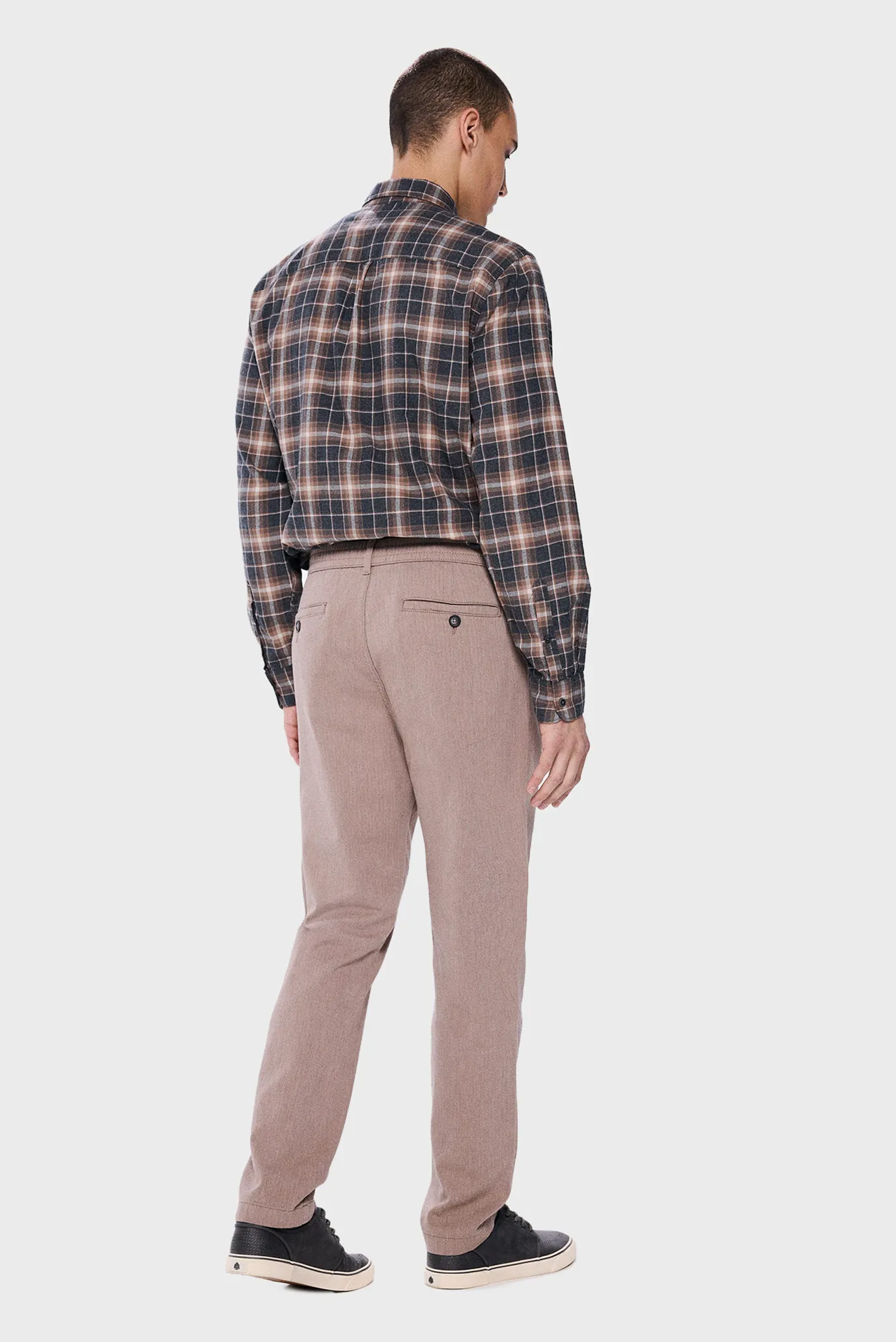 Чоловічі бежеві брюки 3