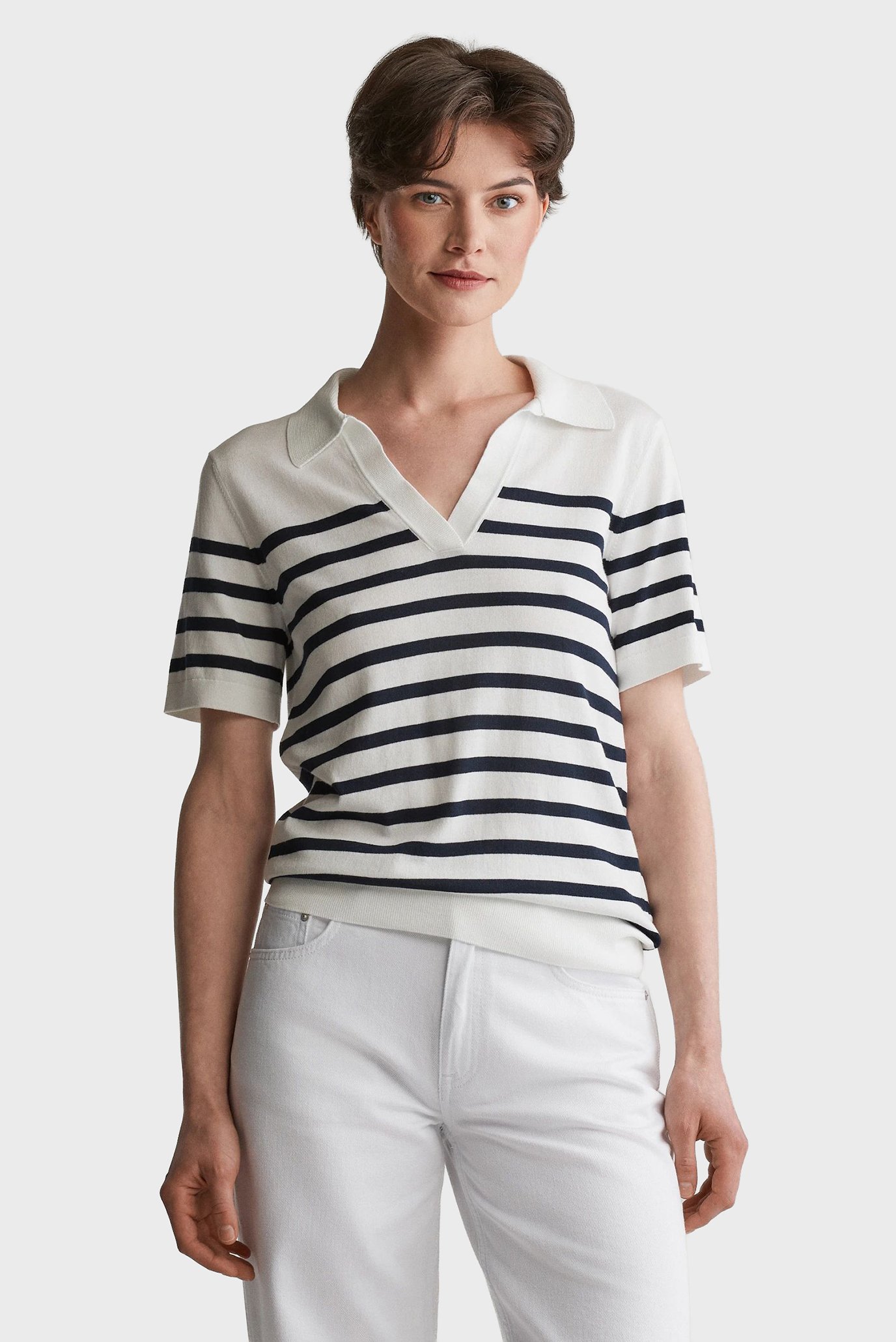 Женское белое поло в полоску FINE KNIT STRIPED Белый S Gant 4800404 Женское белое поло в полоску FINE KNIT STRIPED Белый S Gant 4800404