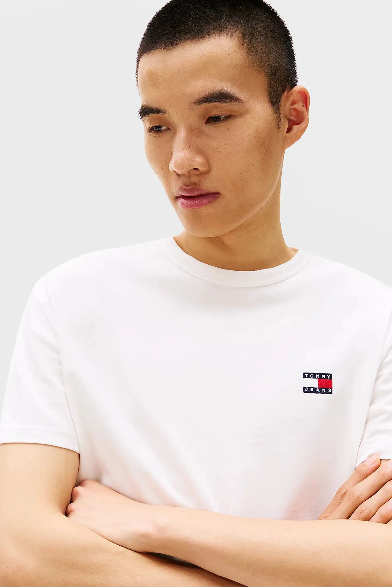 Чоловіча біла футболка TJM REG BADGE 4