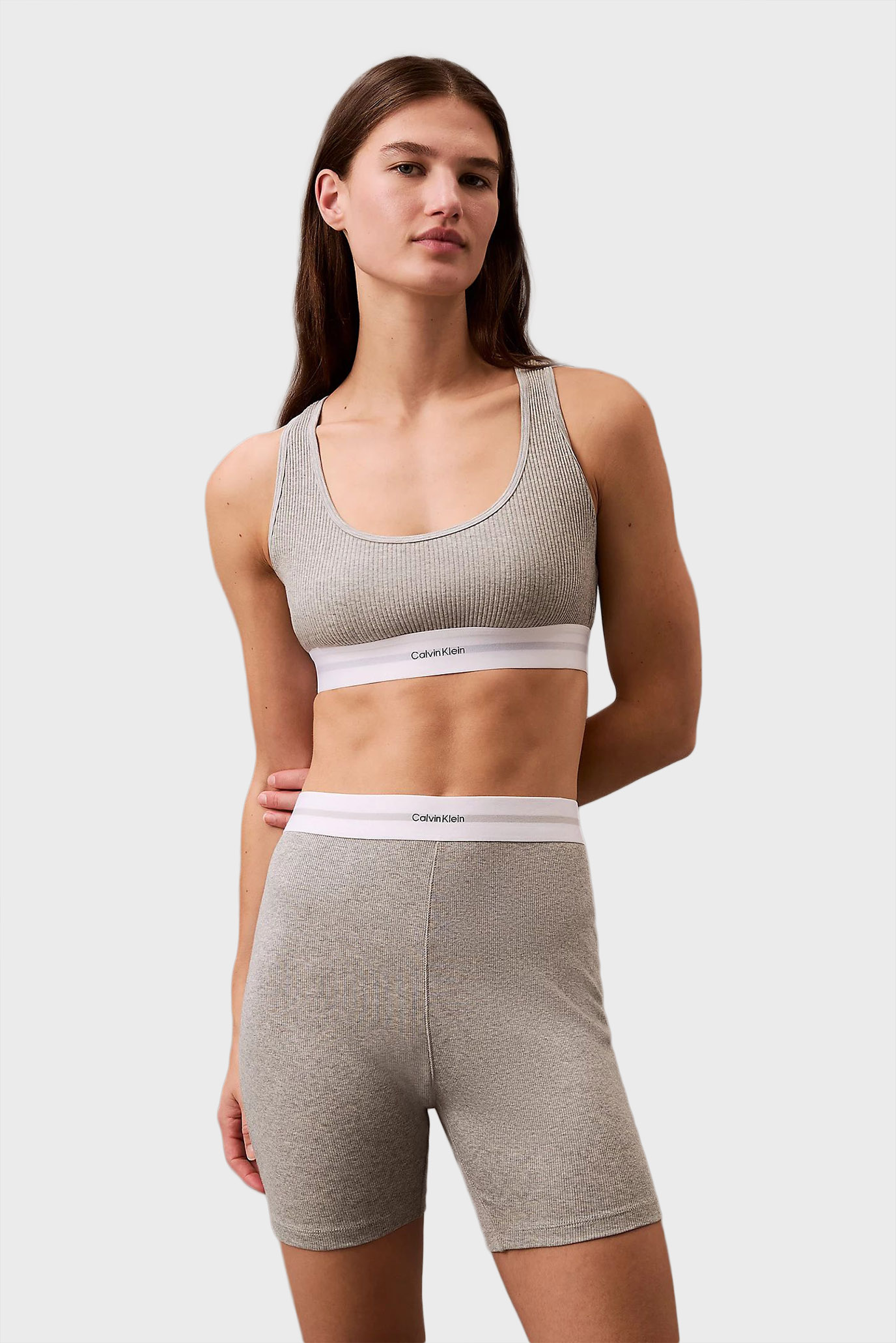 Женский серый топ LIGHTLY LINED BRALETTE Серый XS Calvin Klein LV00QF8018 Женский серый топ LIGHTLY LINED BRALETTE Серый XS Calvin Klein LV00QF8018