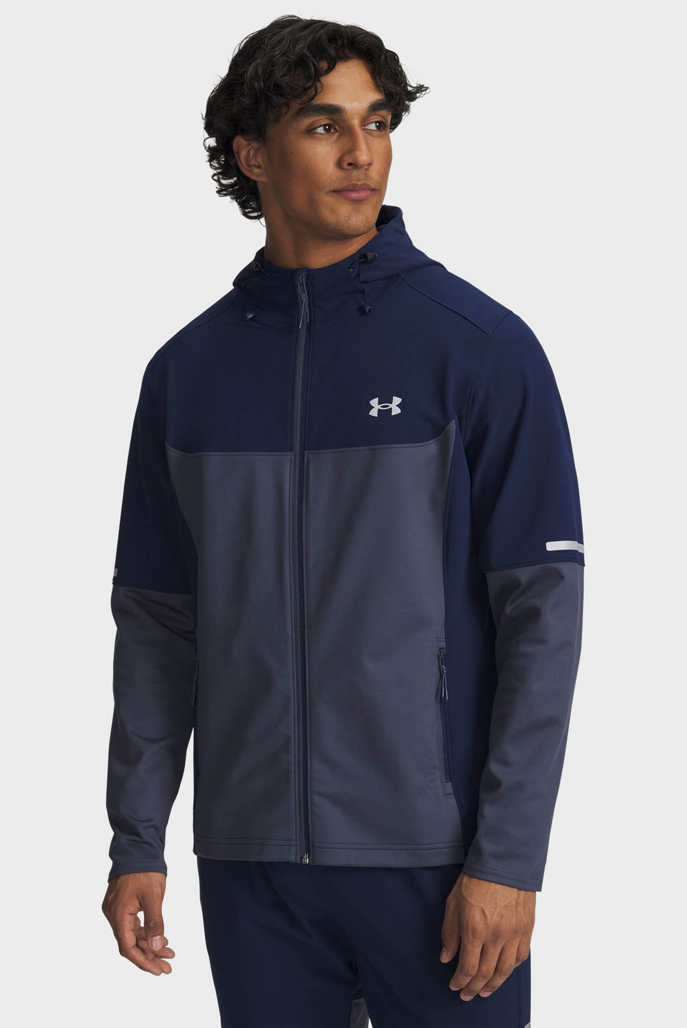 Мужская темно-синяя ветровка Utility Woven Winterized FZ Синий L Under Armour 6006112-408 Мужская темно-синяя ветровка Utility Woven Winterized FZ Синий L Under Armour 6006112-408