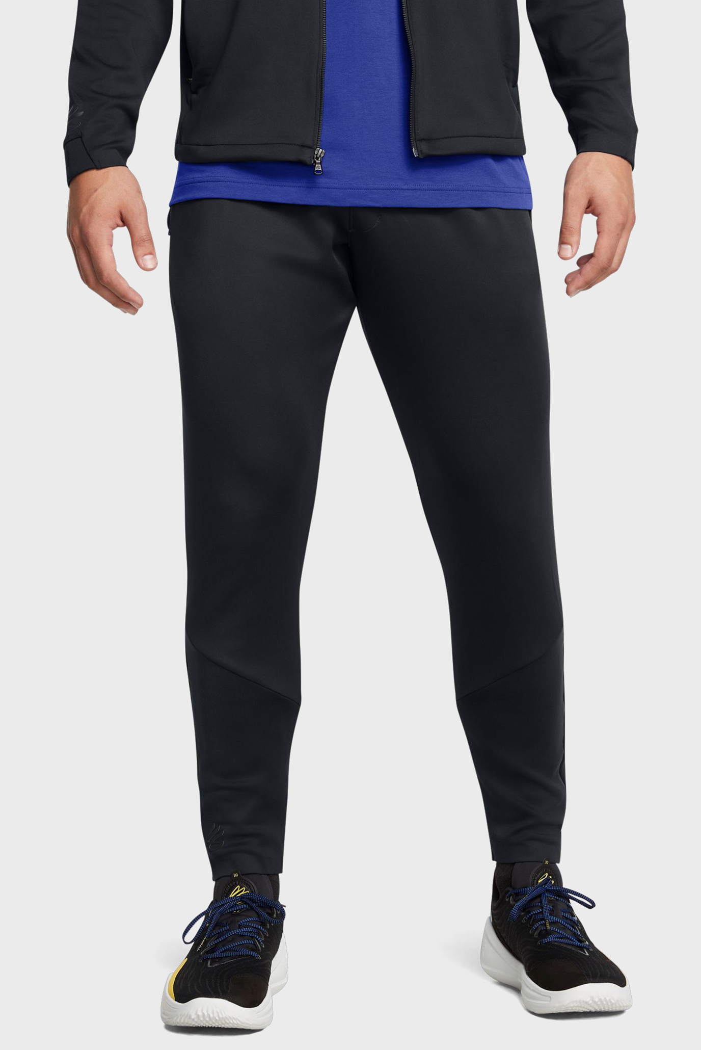 Мужские черные спортивные брюки Curry Travel Pant Черный L Under Armour 1387091-001 Мужские черные спортивные брюки Curry Travel Pant Черный L Under Armour 1387091-001