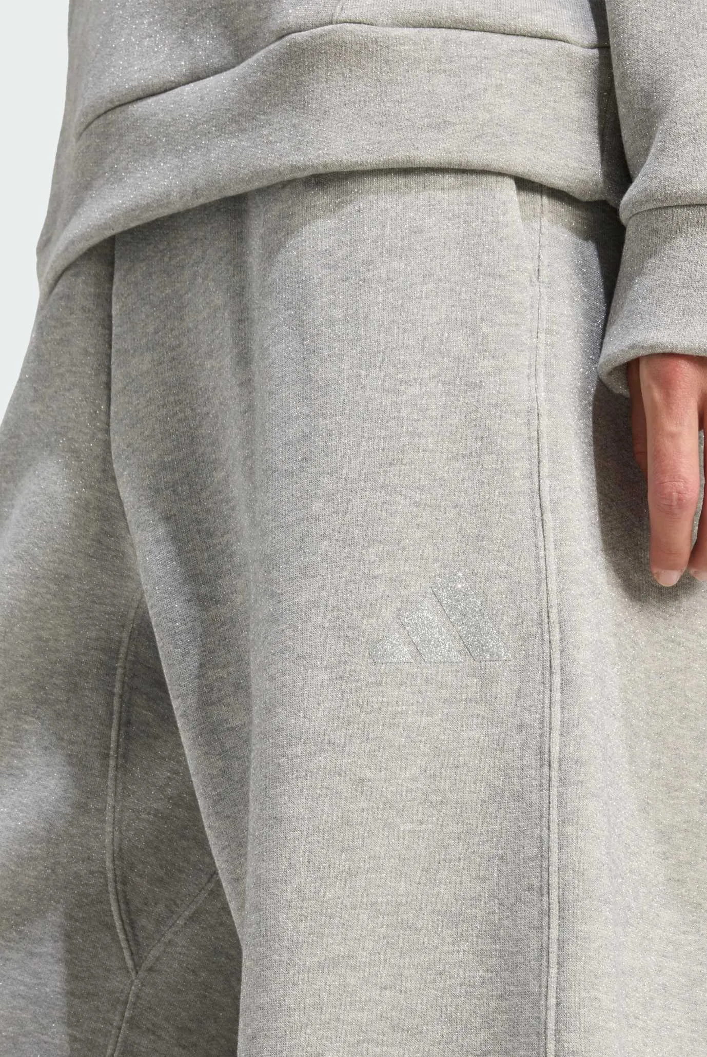 Женские серые спортивные брюки ALL SZN Holiday Glitter Fleece Loose 4