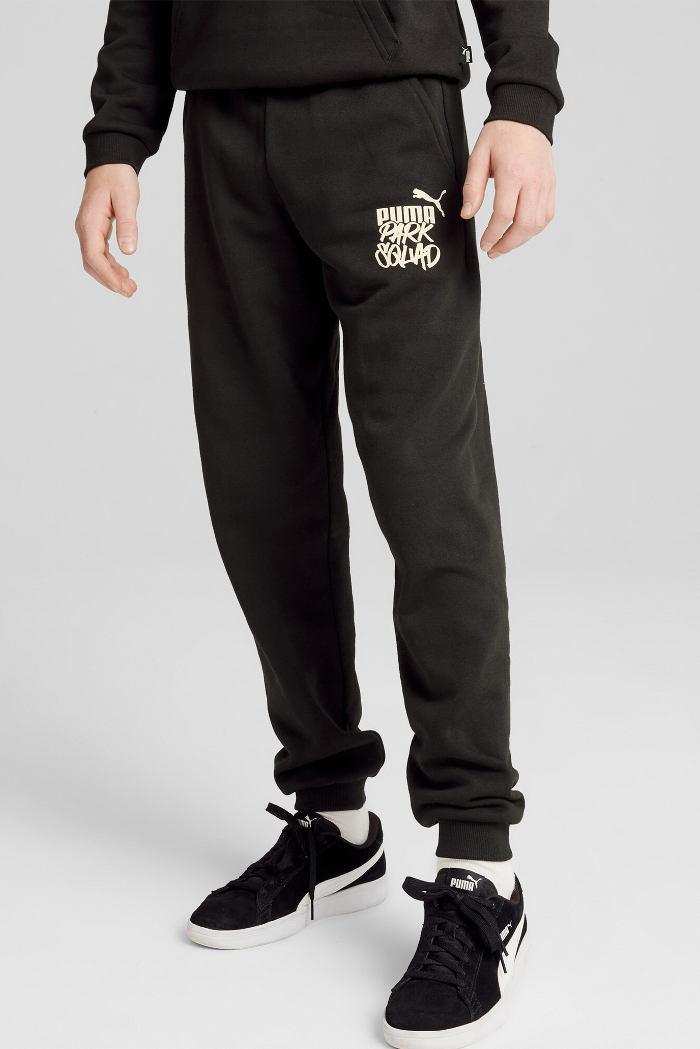 Детские черные спортивные брюки ESS+ MID 90s Sweatpants Youth 1