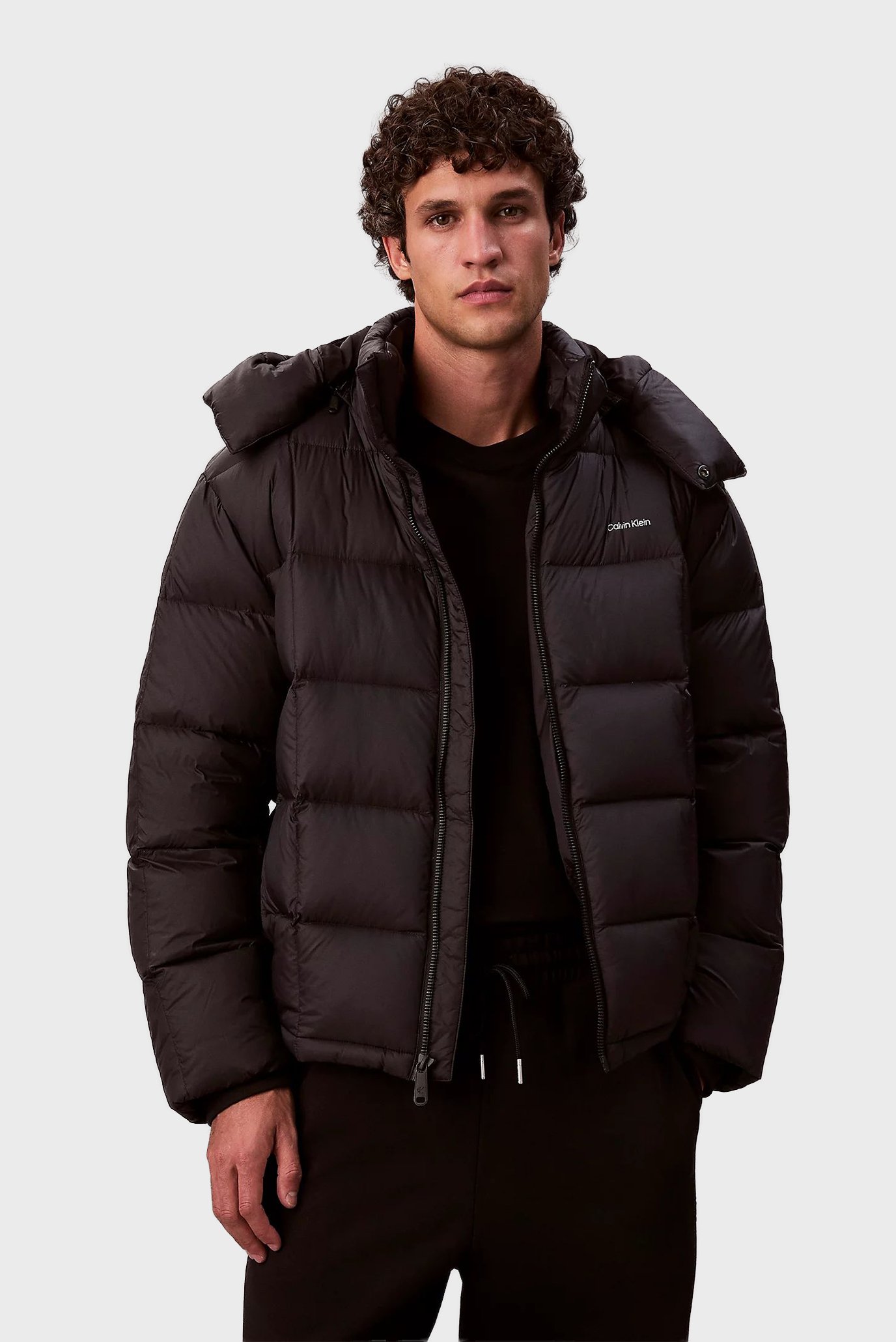 Мужская черная куртка LS NYLON QUILTED Черный S Calvin Klein LV04RD508G Мужская черная куртка LS NYLON QUILTED Черный S Calvin Klein LV04RD508G