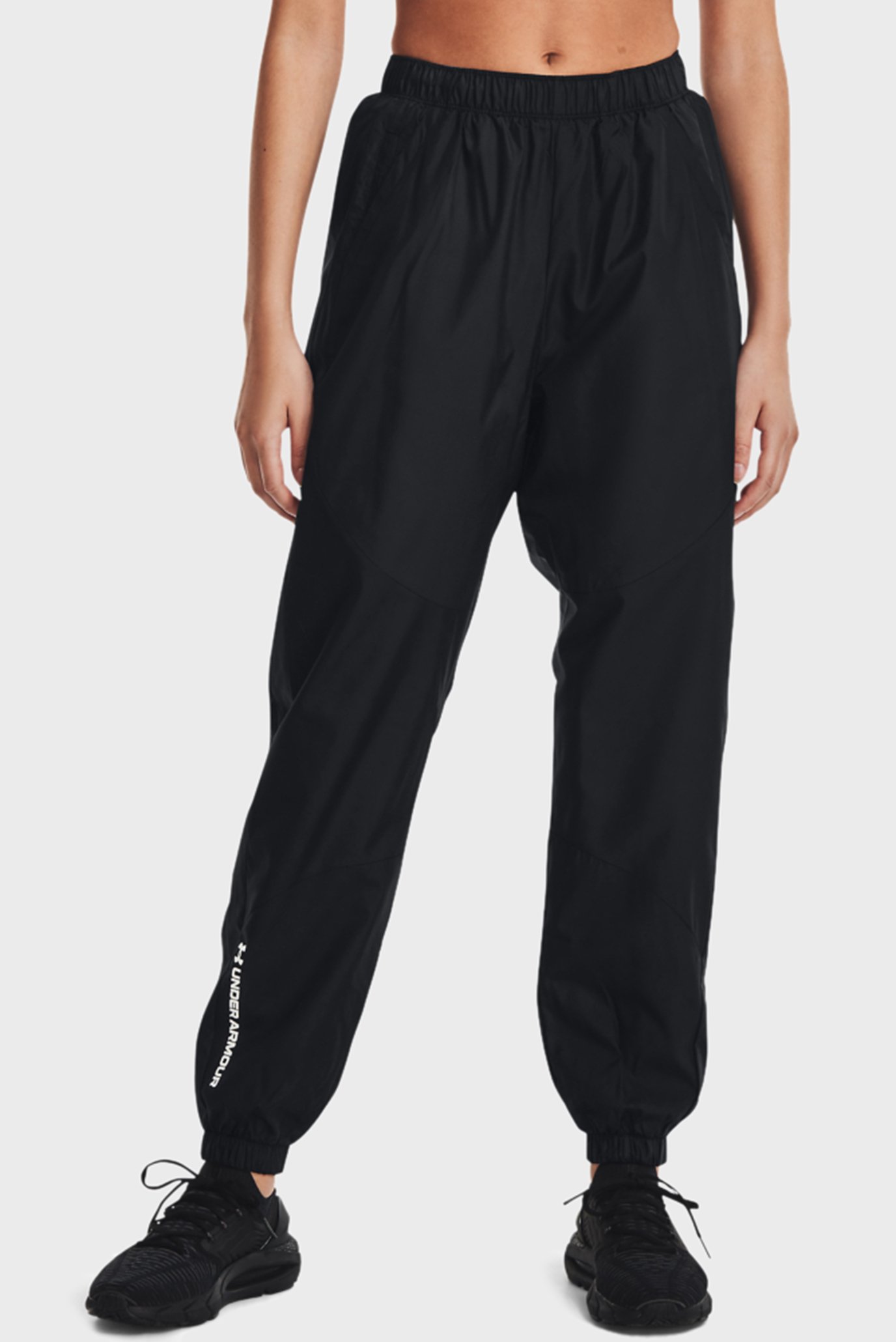 Жіночі чорні спортивні штани UA RUSH ™ Woven Pant 1