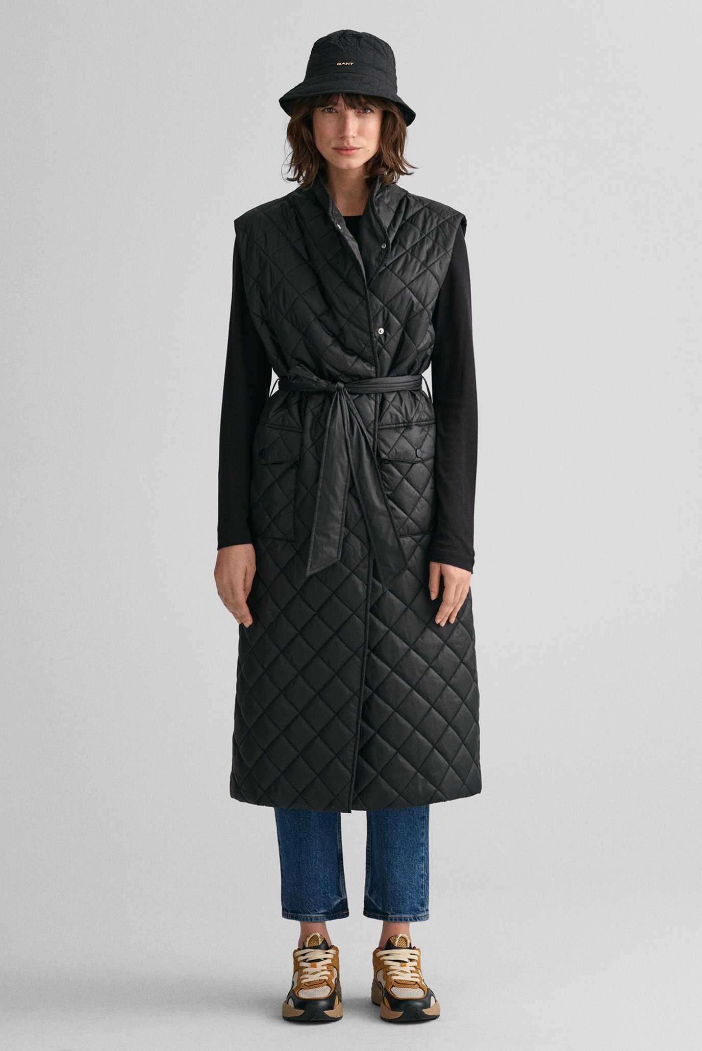 Женское черное пальто LONG QUILTED VEST 1