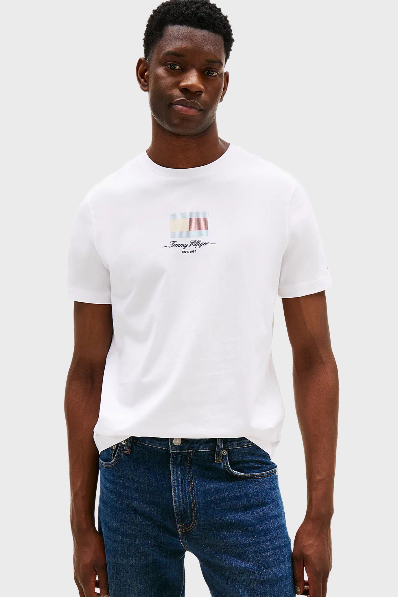 Мужская белая футболка ITHACA FLAG TEE Белый S Tommy Hilfiger MW0MW39349 Мужская белая футболка ITHACA FLAG TEE Белый S Tommy Hilfiger MW0MW39349