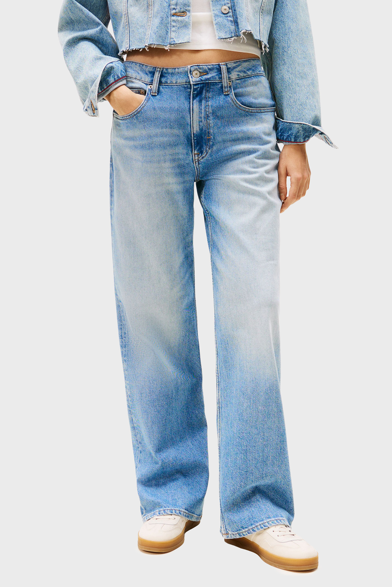 Женские голубые джинсы MIA MR RLXD Голубой 27-32 Tommy Jeans DW0DW21742 Женские голубые джинсы MIA MR RLXD Голубой 27-32 Tommy Jeans DW0DW21742