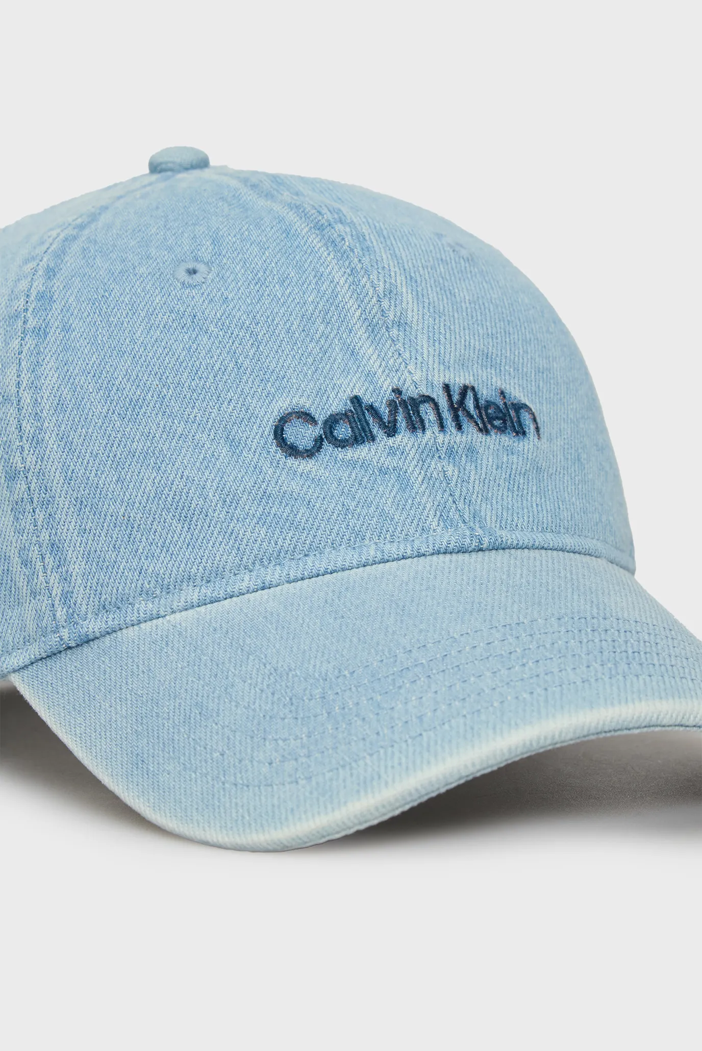 Жіноча блакитна джинсова кепка TITLECASE 3