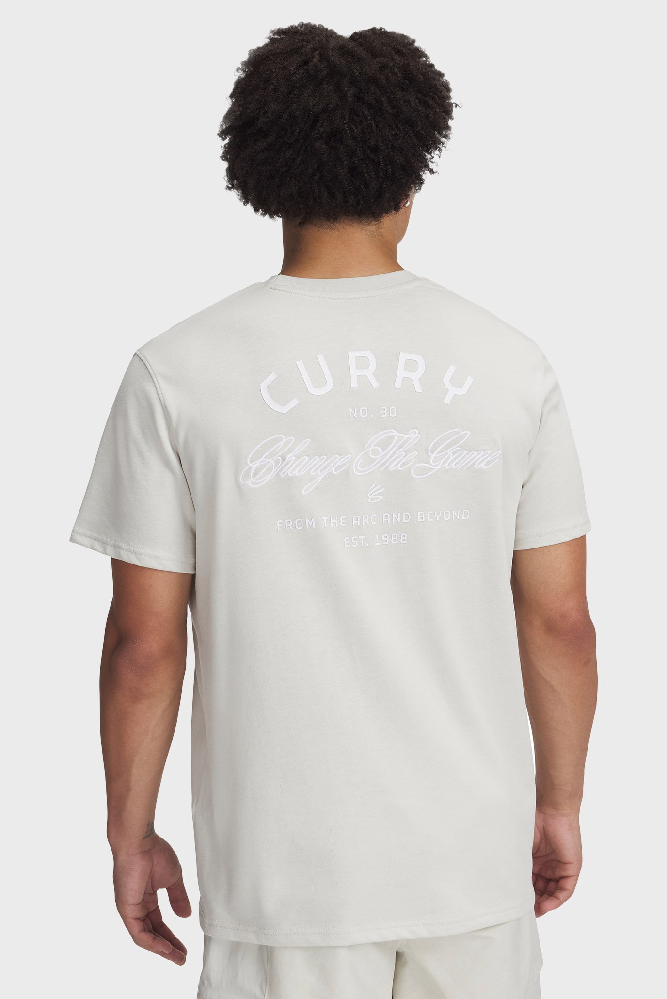 Мужская бежевая футболка Curry HW Verbiage Tee 2 Бежевый XL Under Armour 1390405-110 Мужская бежевая футболка Curry HW Verbiage Tee 2 Бежевый XL Under Armour 1390405-110