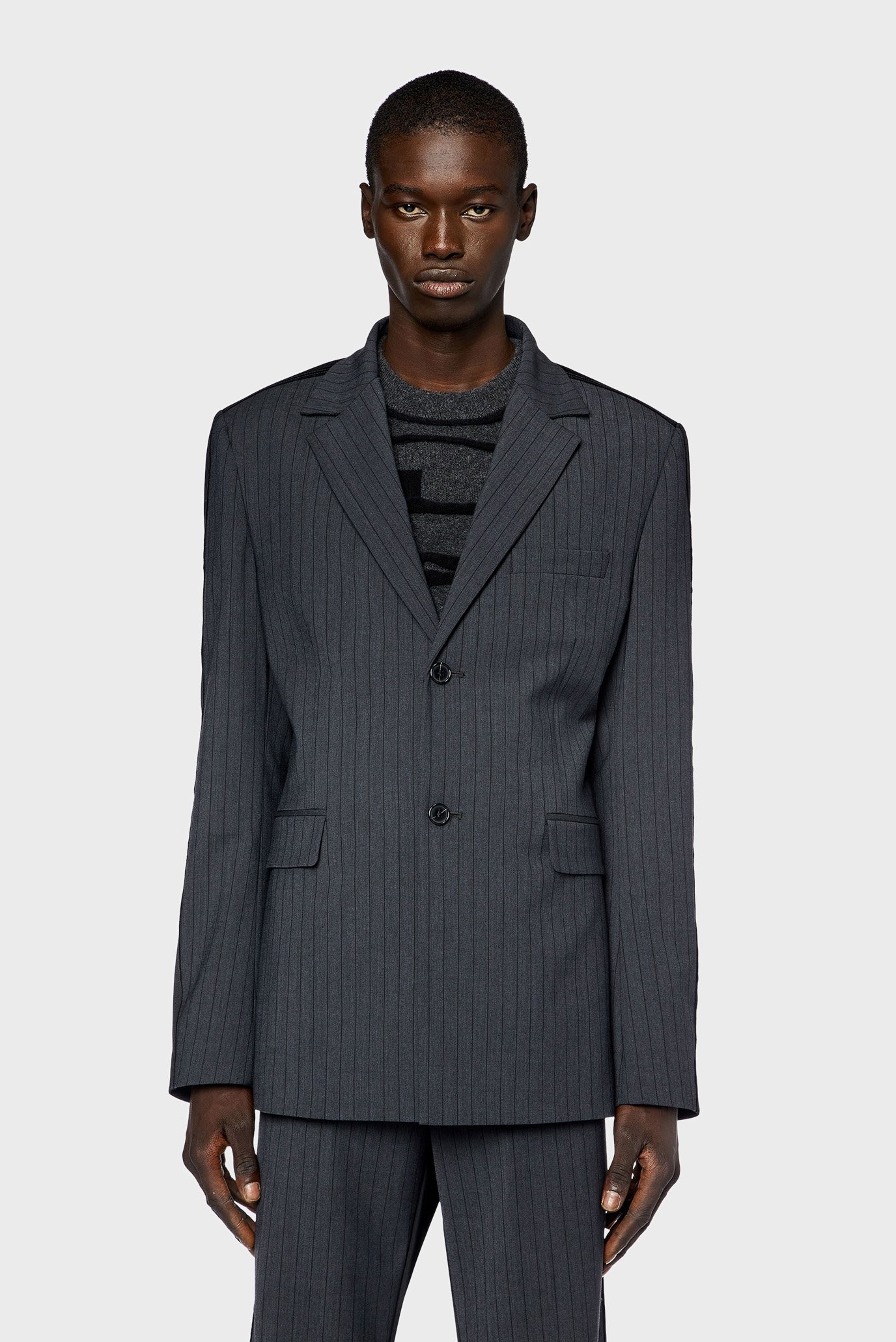 Мужской темно-серый пиджак в полоску J-WIRE 1