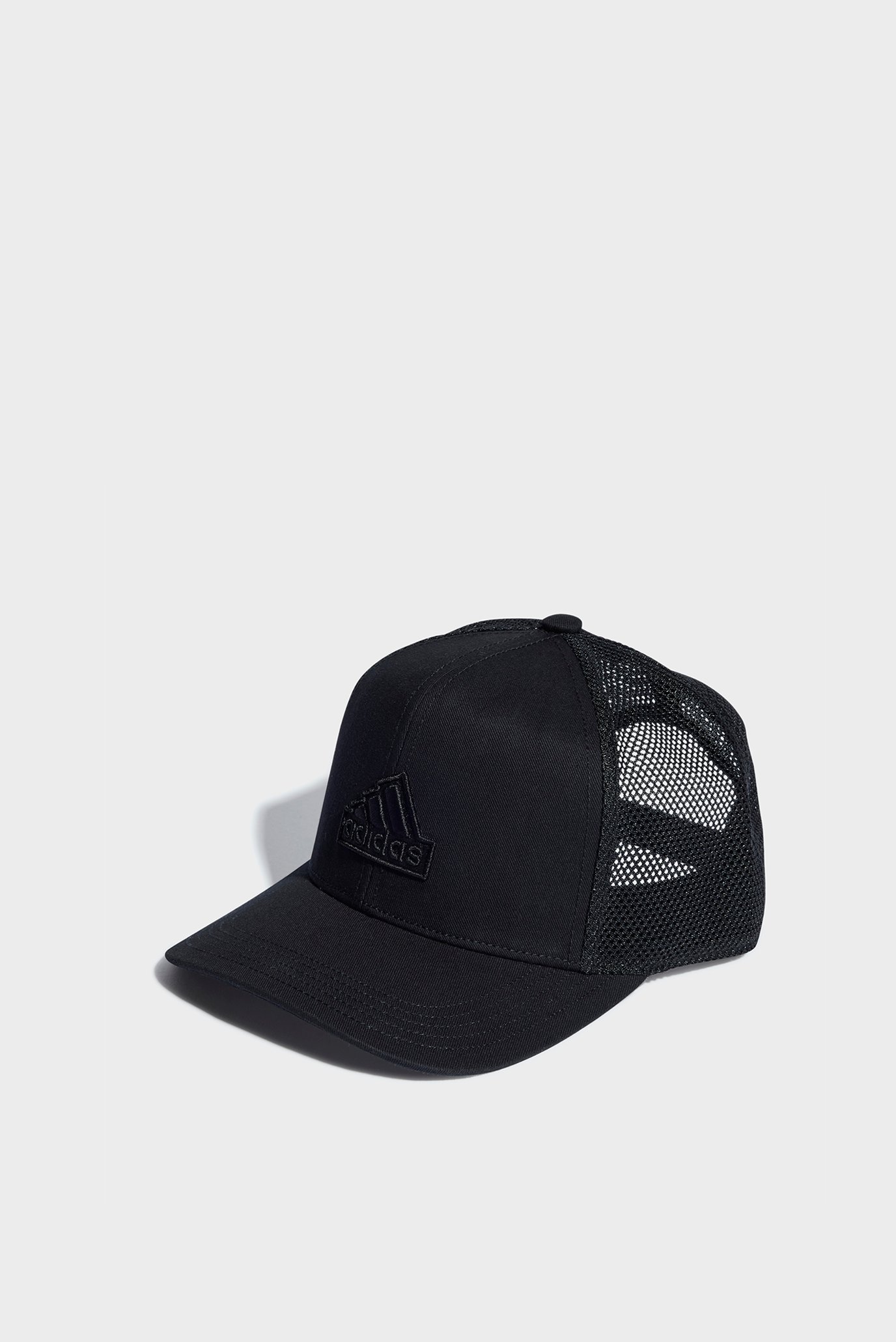 Черная кепка Snap-Back Trucker 1