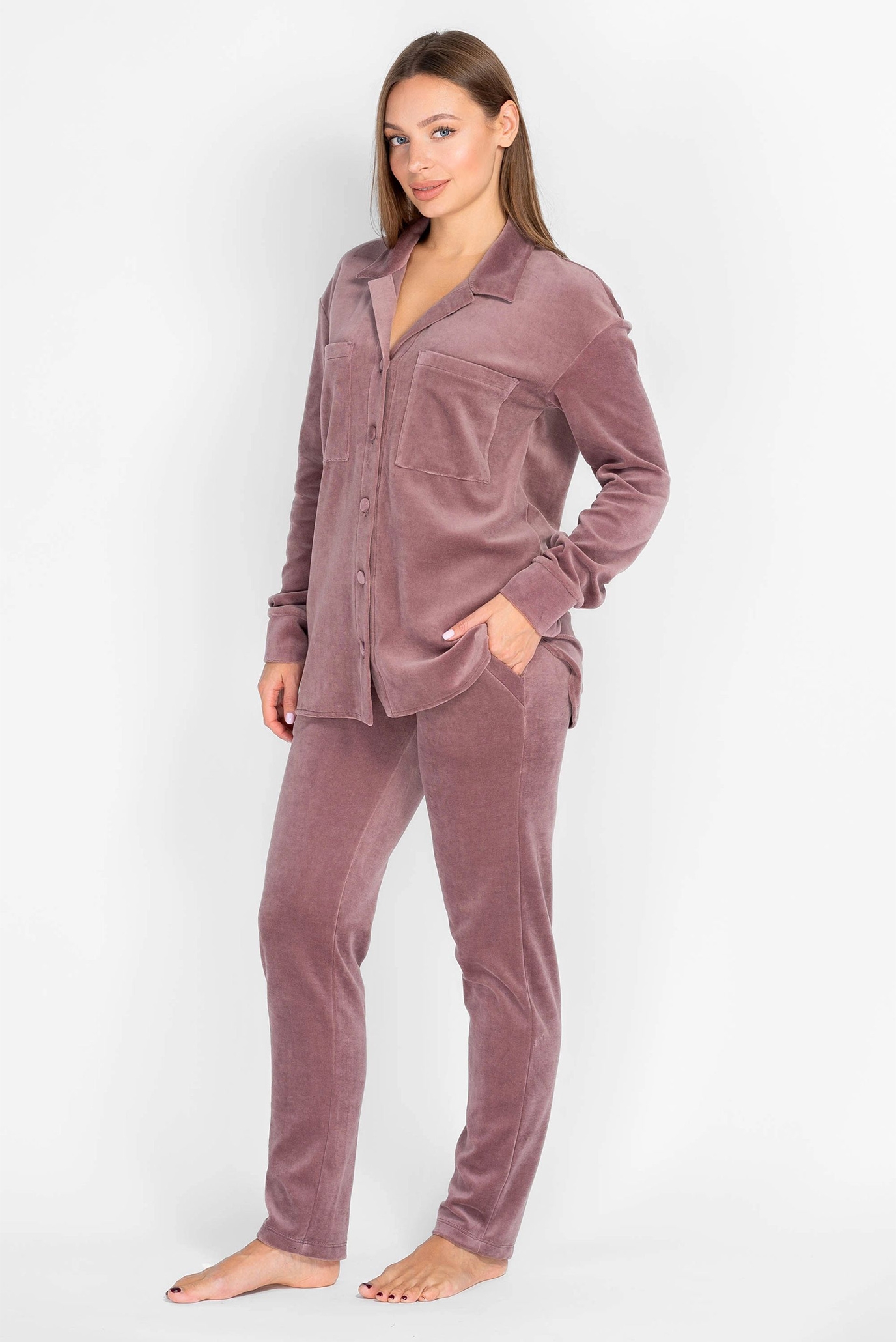 Жіноча рожева велюрова піжама (сорочка, брюки) 1