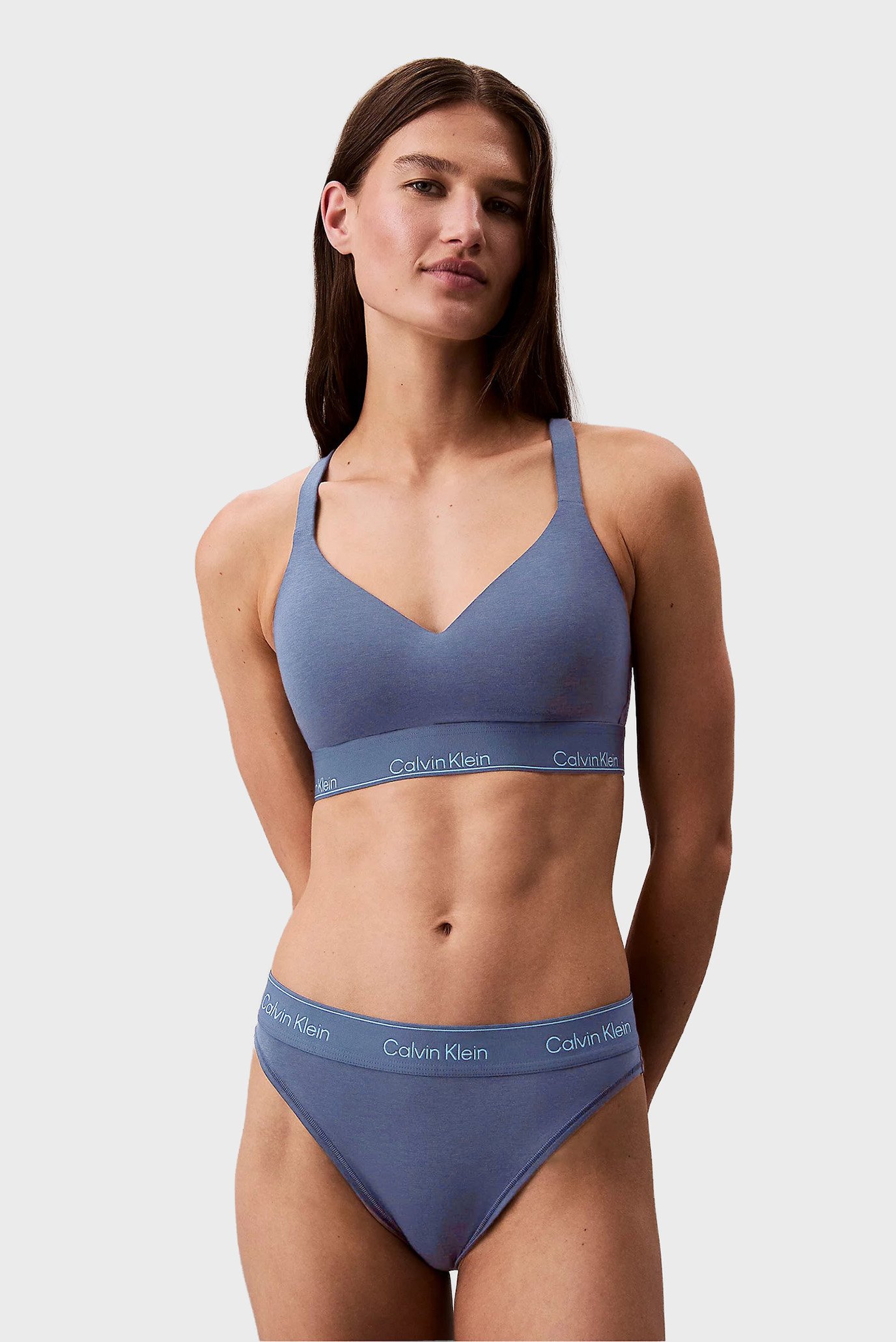 Женский темно-синий бюстгальтер LIFT BRALETTE Синий XXS Calvin Klein LV00QF8500 Женский темно-синий бюстгальтер LIFT BRALETTE Синий XXS Calvin Klein LV00QF8500