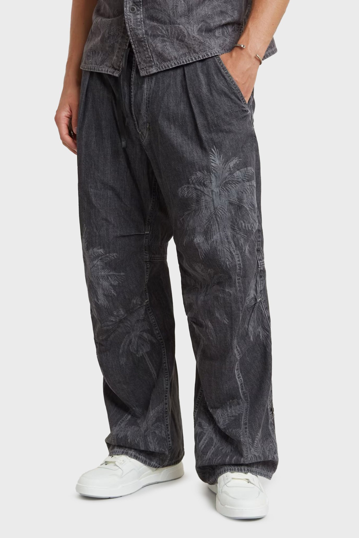 Чоловічі темно-сірі джинси Pleated Denim Pant 1