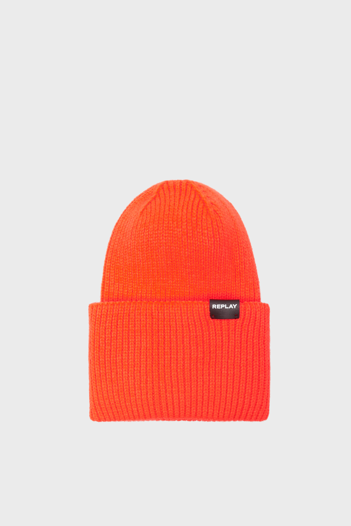 Оранжевая шапка 1