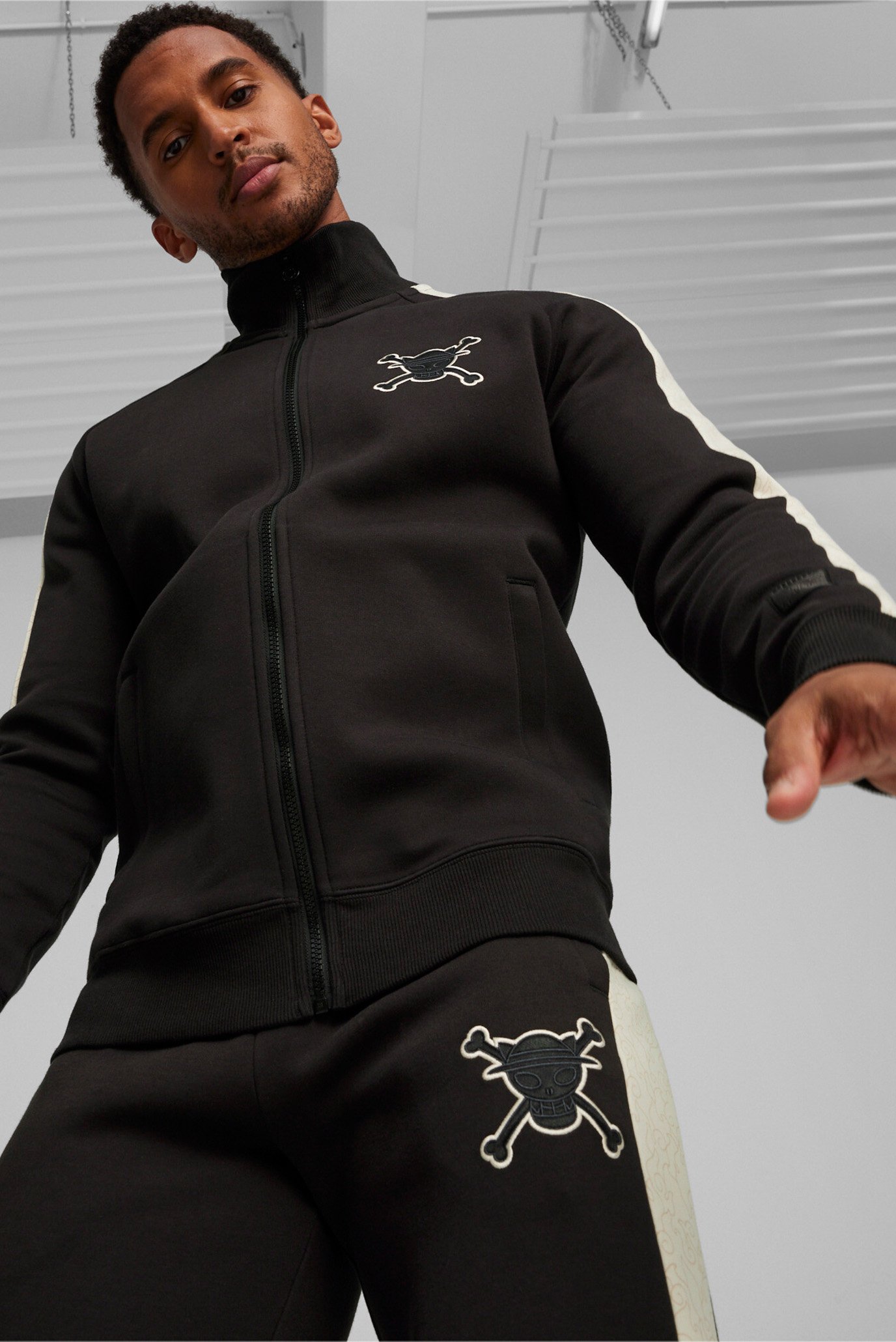 Мужская черная спортивная кофта PUMA x ONE PIECE Men's T7 Jacket 1