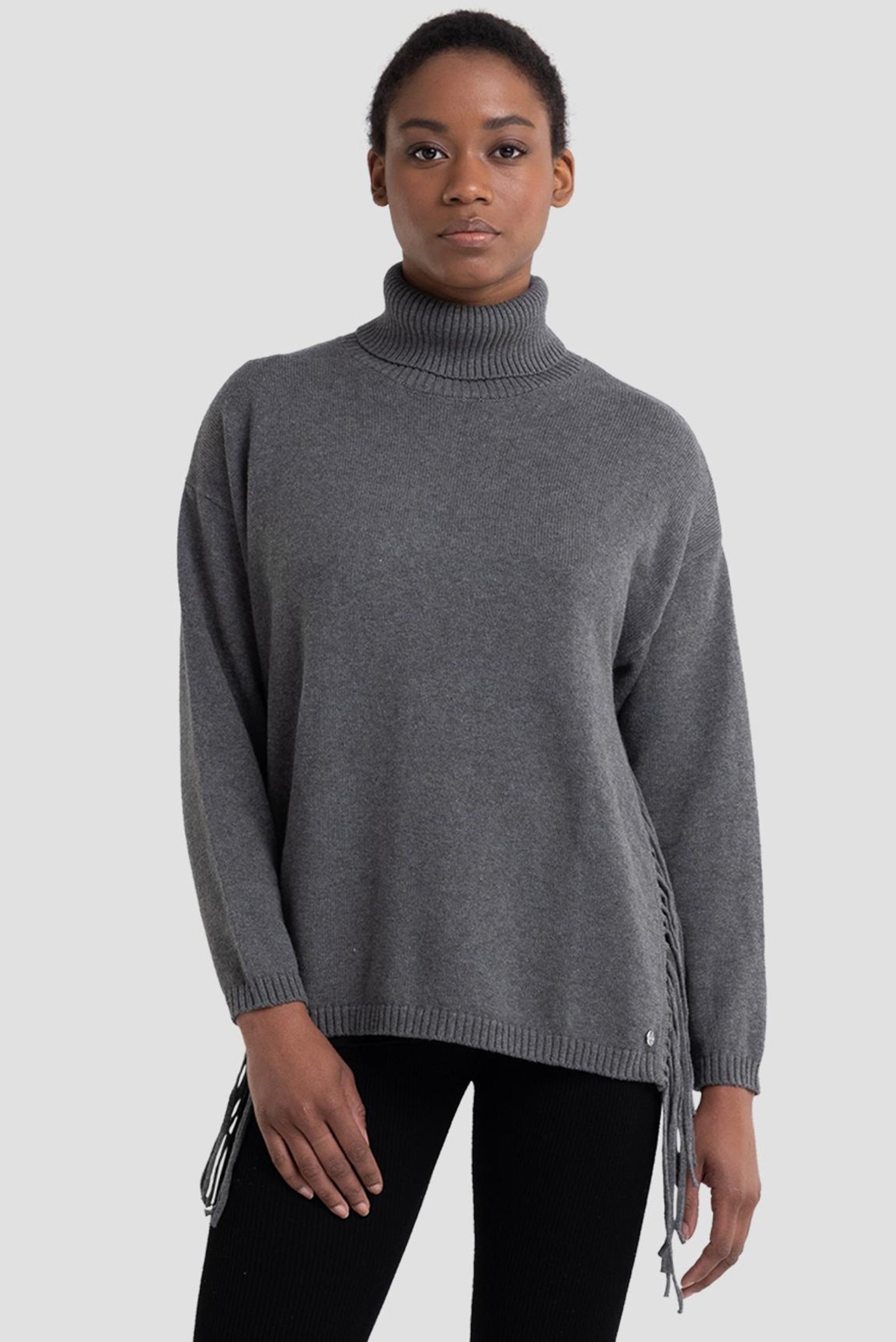 Жіночий сірий светр 1