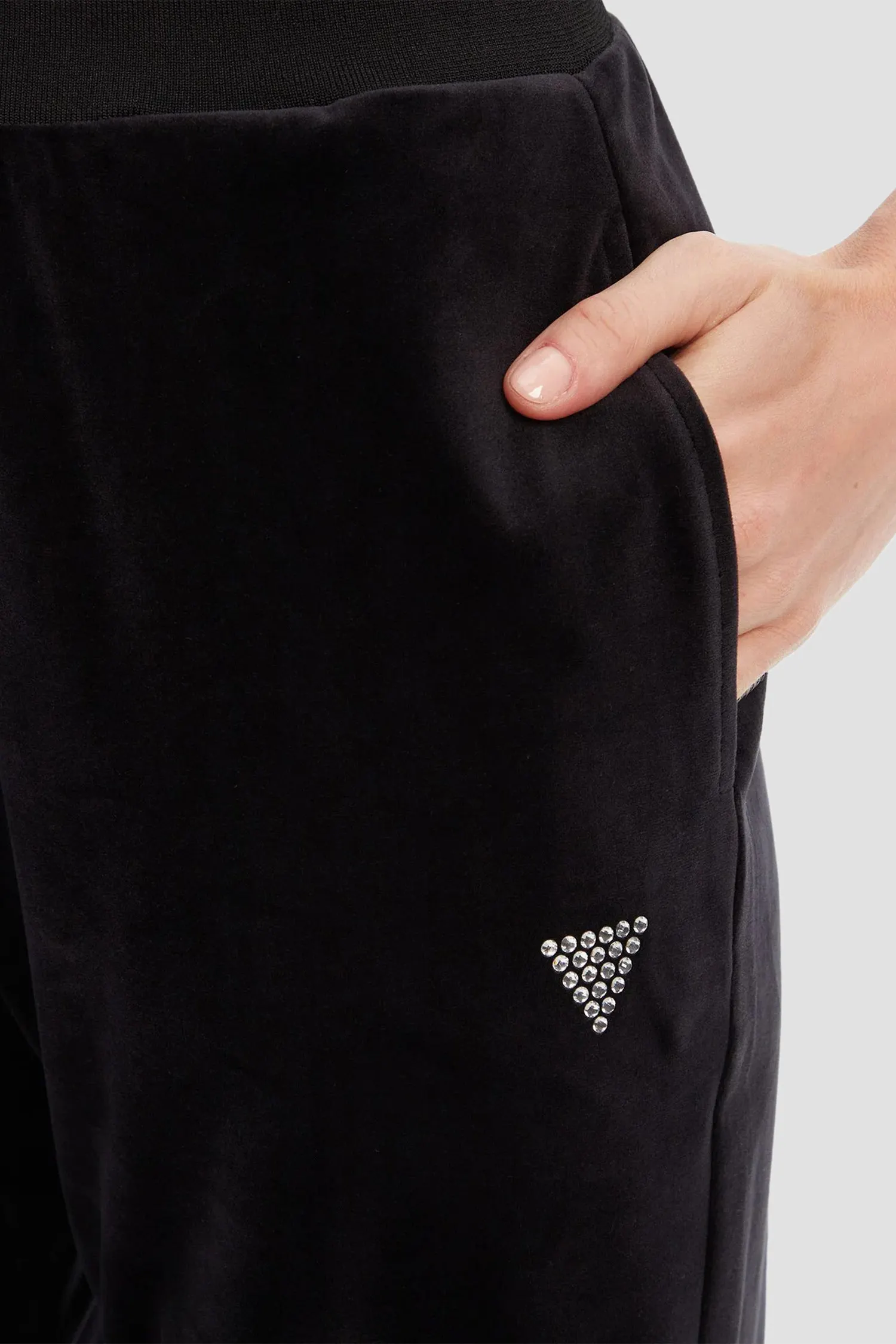 Женские черные велюровые спортивные брюки 4