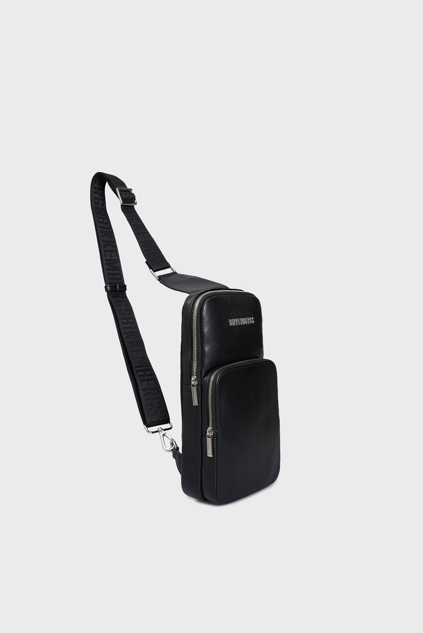 Мужская черная кожаная сумка BIKKEMBERGS BKBO00047M — MD-Fashion