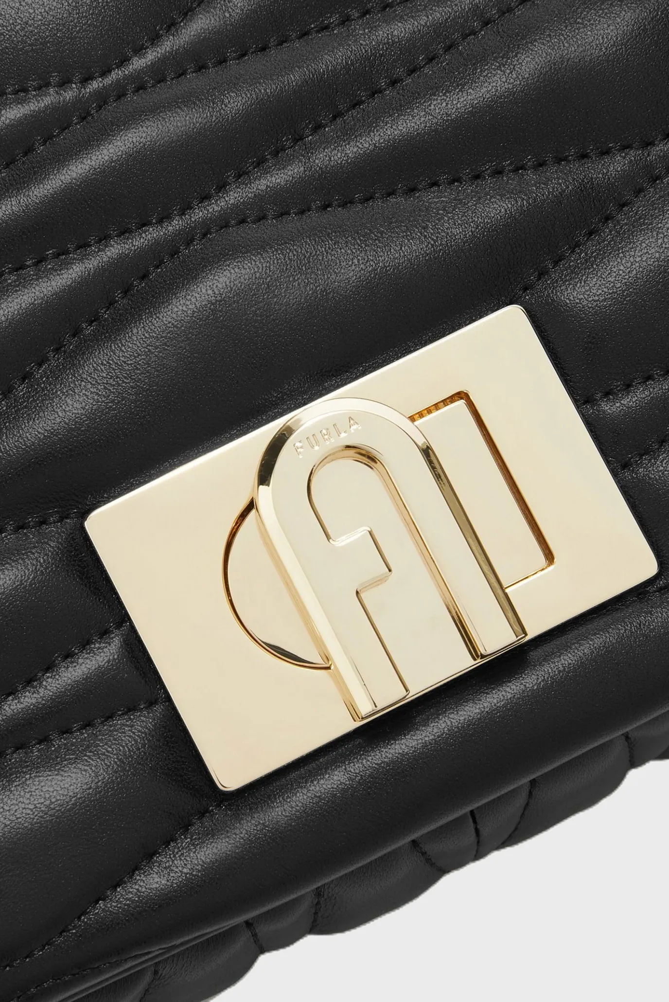 Женская черная кожаная сумка 5