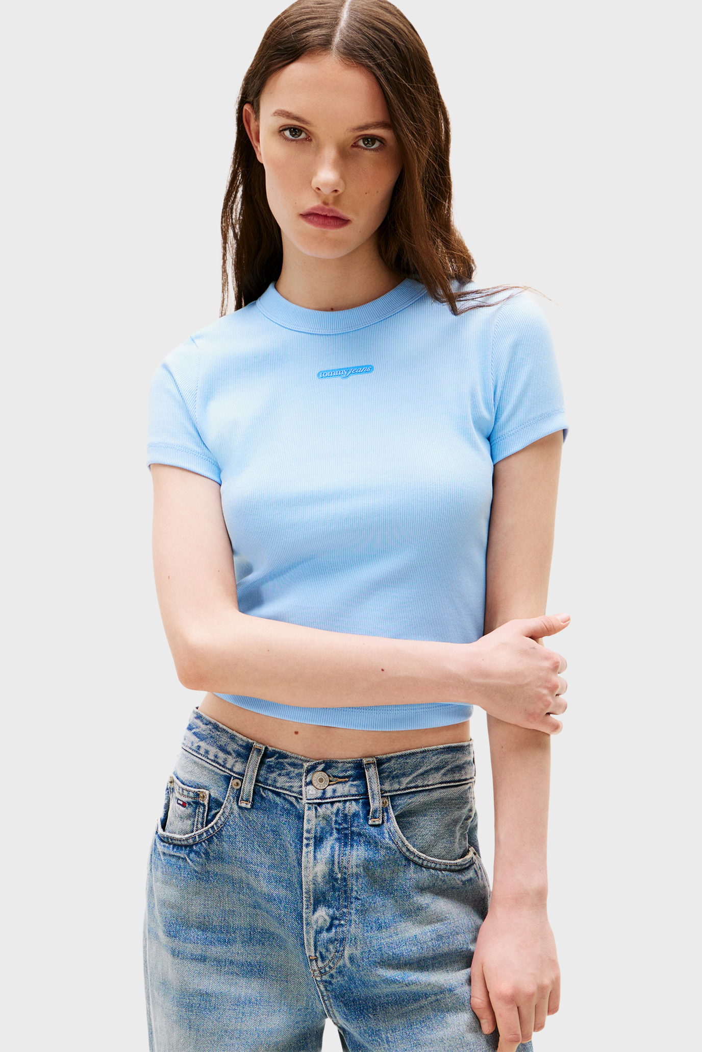 Женская голубая футболка SLIM SCRIPT LABEL Голубой M Tommy Jeans DW0DW21402 Женская голубая футболка SLIM SCRIPT LABEL Голубой M Tommy Jeans DW0DW21402