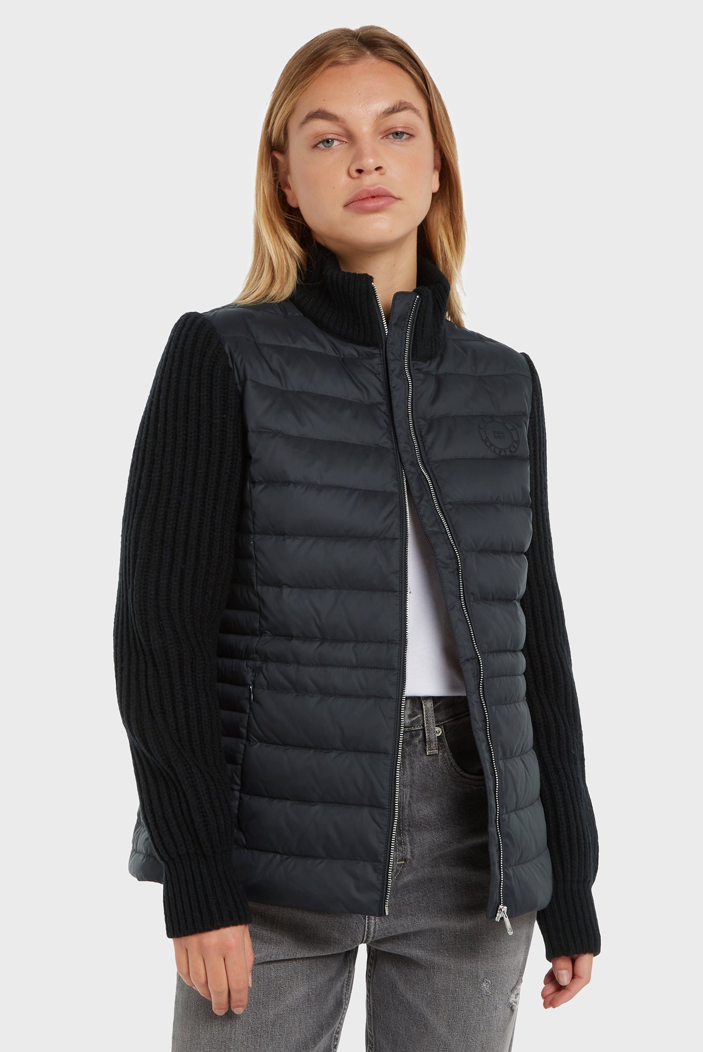 Женский черный пуховик KNIT MIX DOWN JACKET Черный S Tommy Hilfiger WW0WW38924 Женский черный пуховик KNIT MIX DOWN JACKET Черный S Tommy Hilfiger WW0WW38924