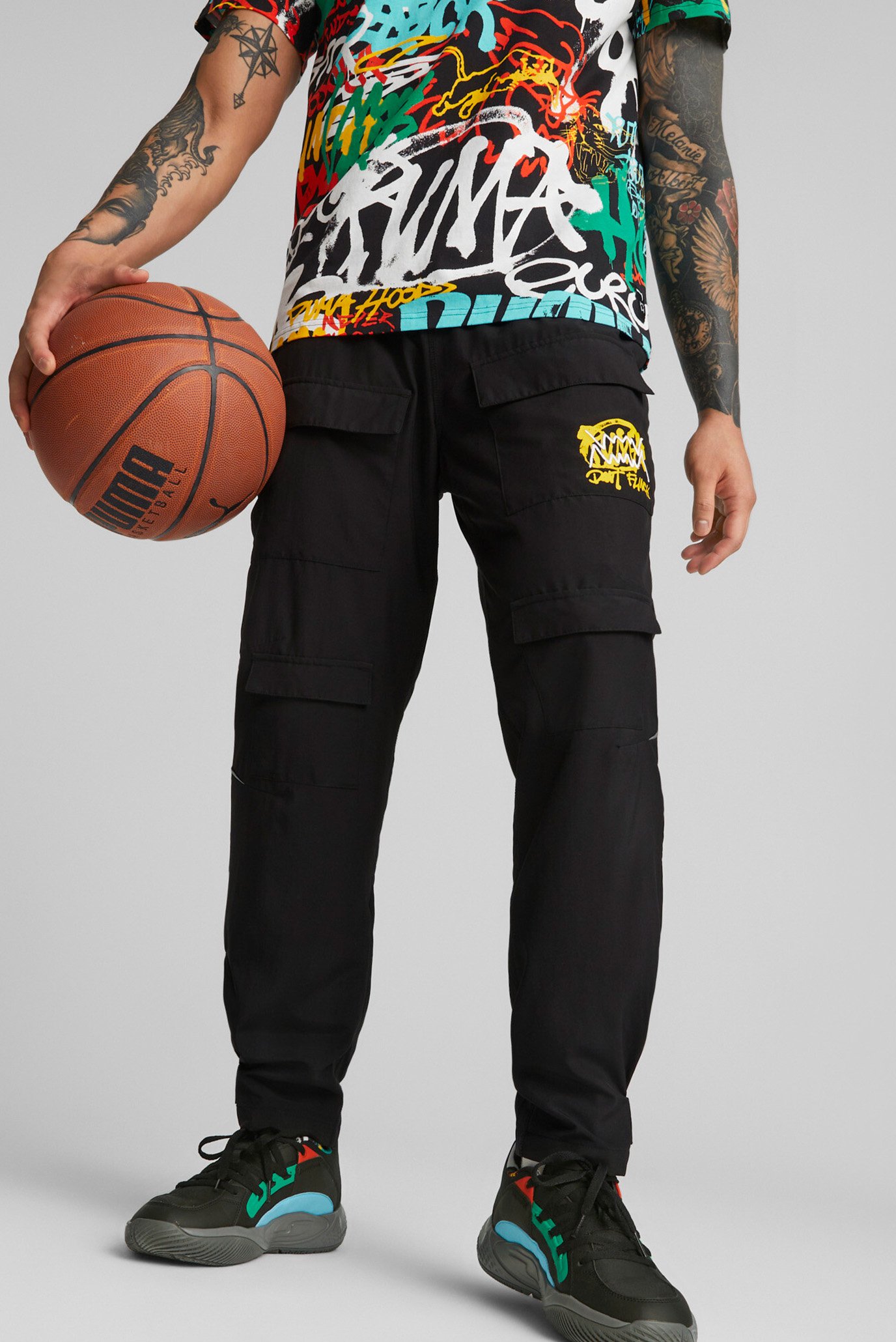 Чоловічі чорні спортивні штани Breakdown Cargo Basketball Pants Men 1