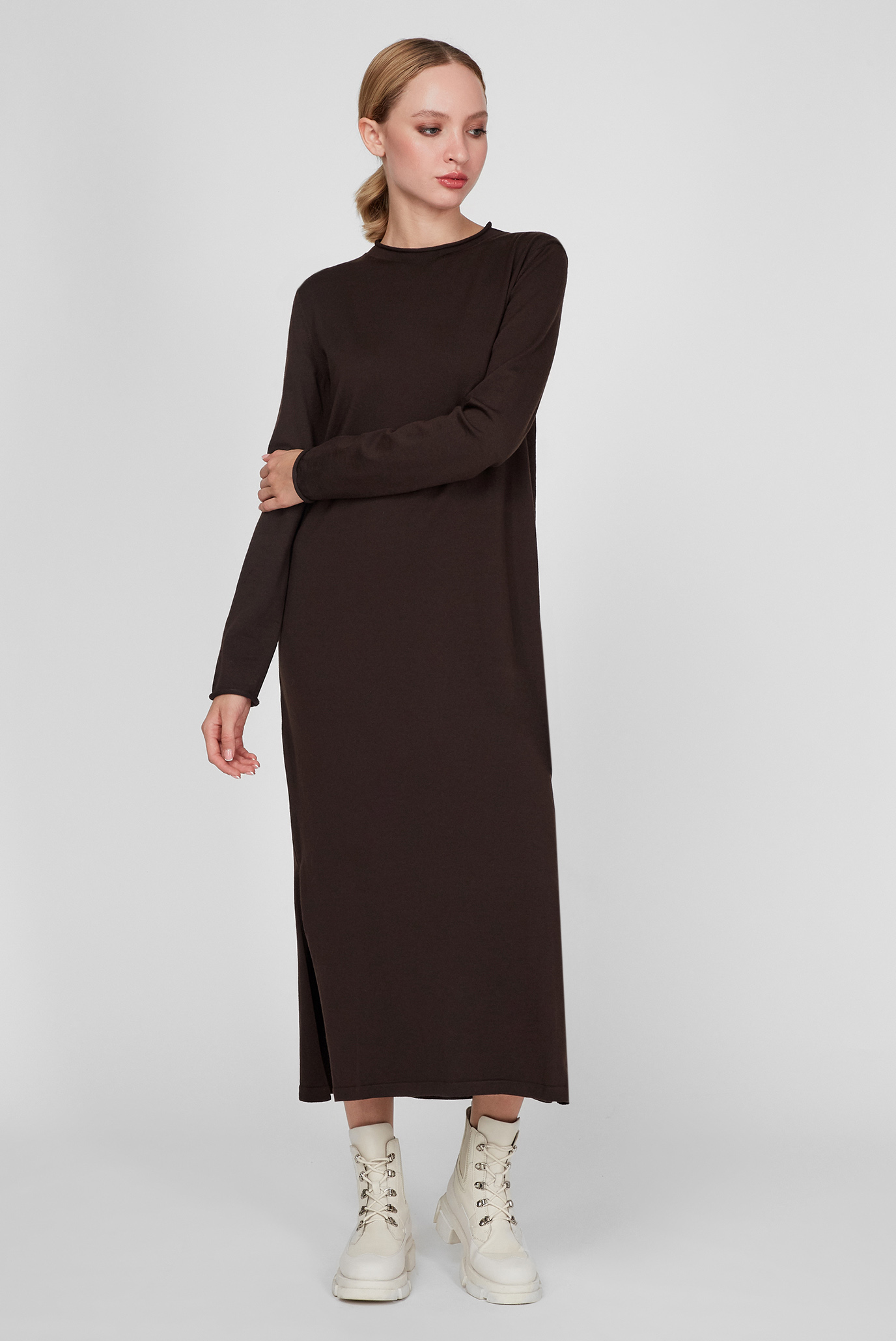 Женское коричневое шерстяное платье 1