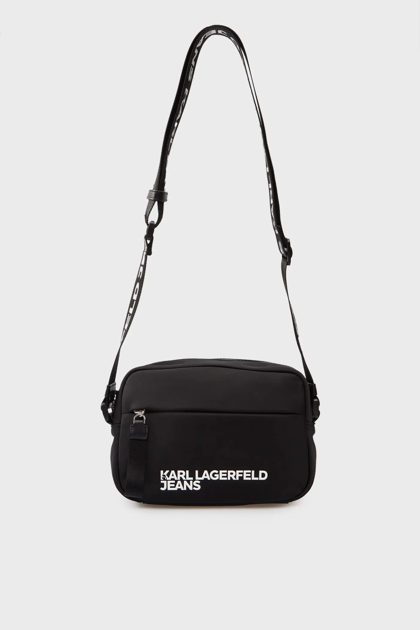 Чоловіча чорна сумка essential 5