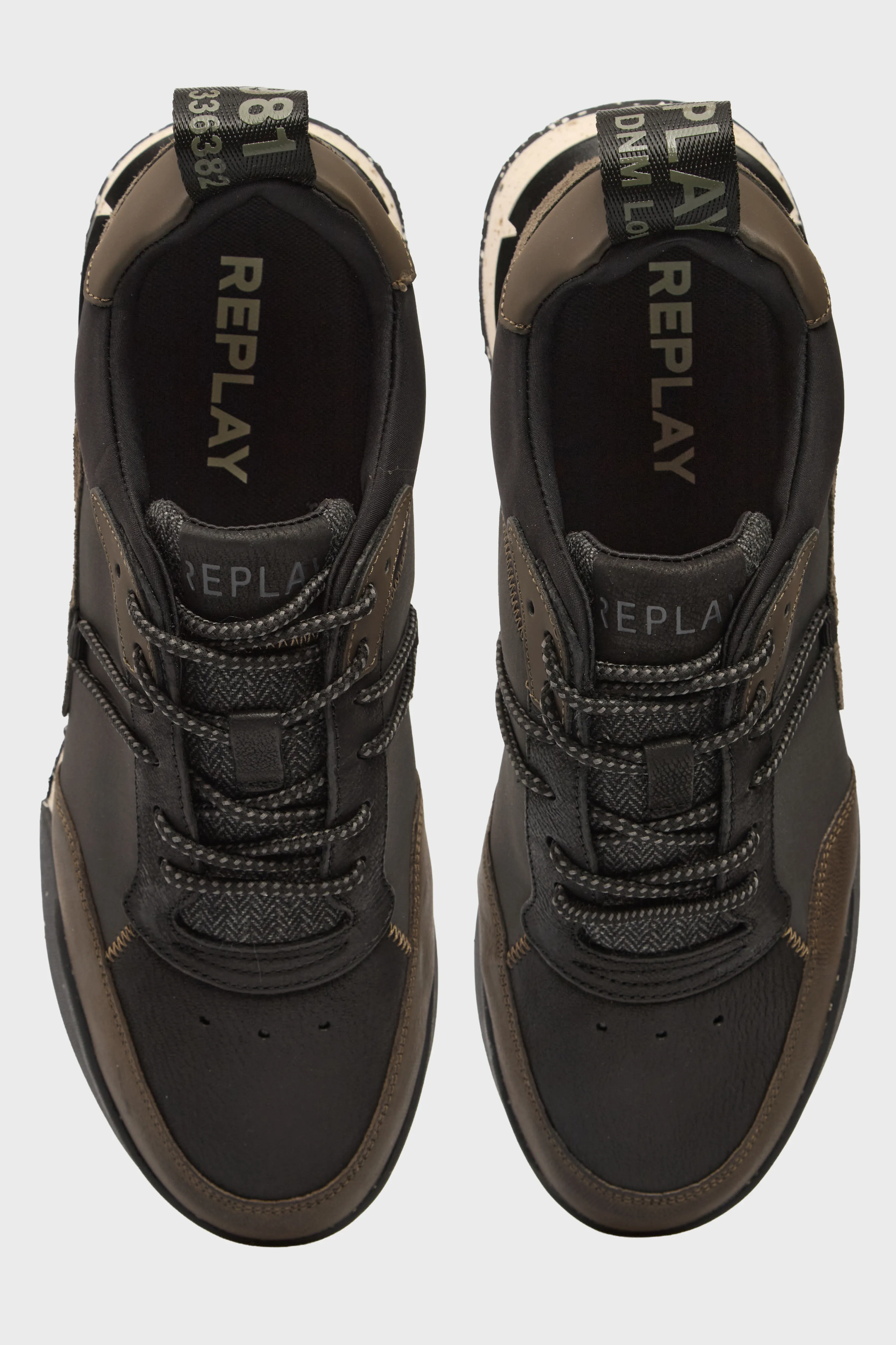 Мужские кроссовки 4