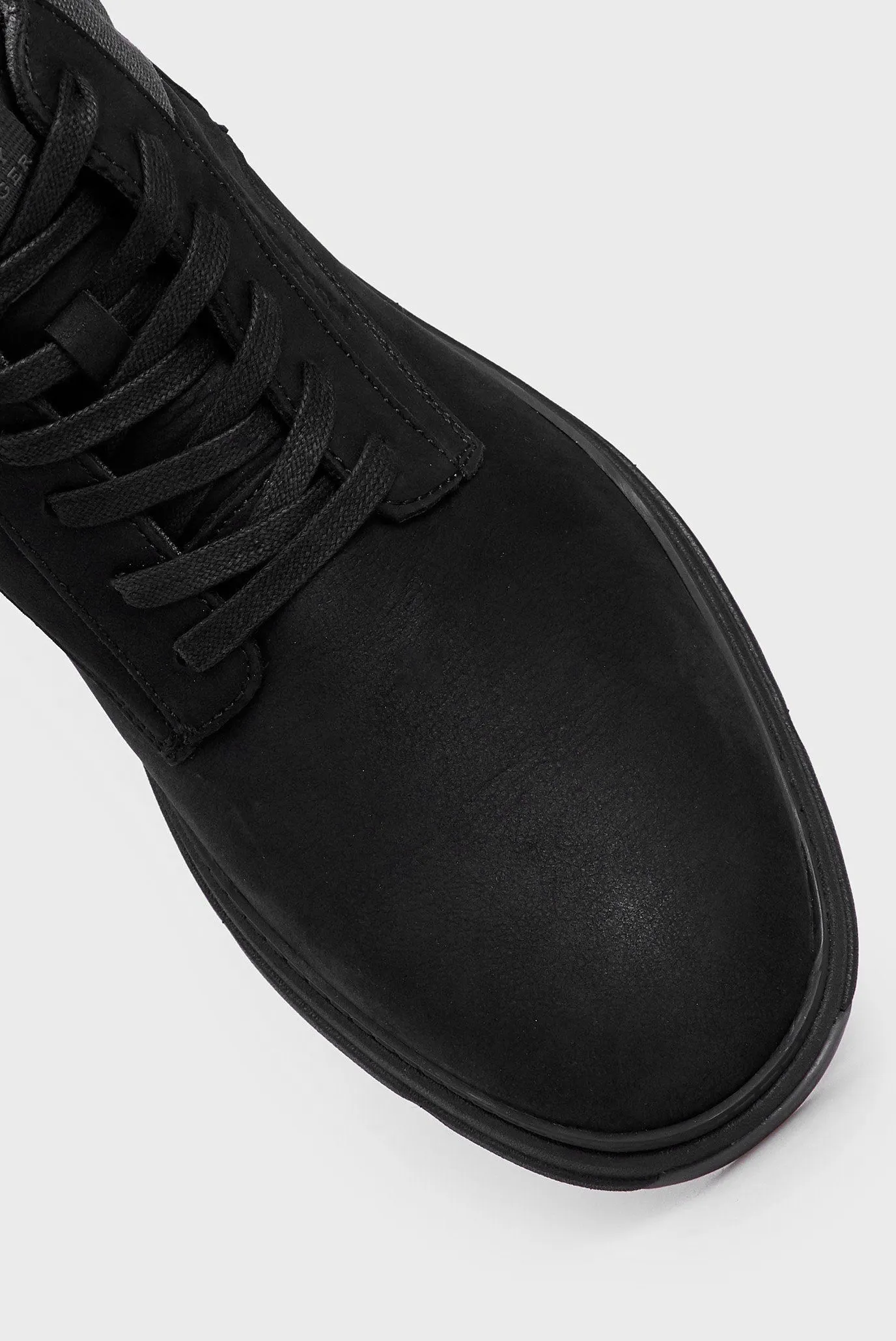 Чоловічі чорні черевики HILIFGER NUBUCK HYBRID CHUKKA 4