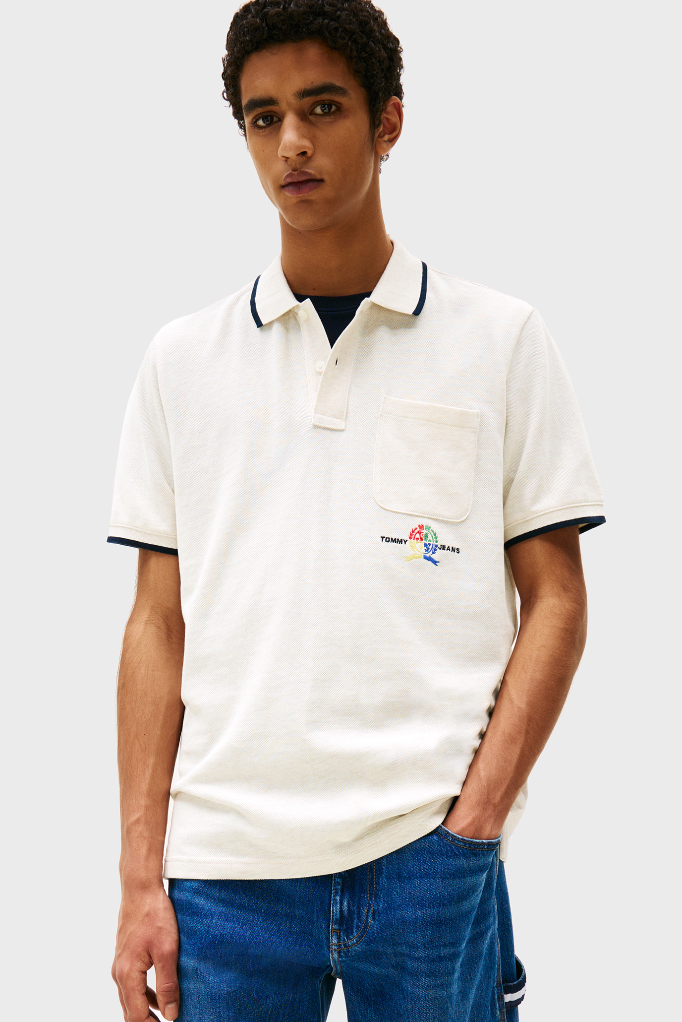 Мужское белое поло REG CREST Белый M Tommy Jeans DM0DM20921 Мужское белое поло REG CREST Белый M Tommy Jeans DM0DM20921