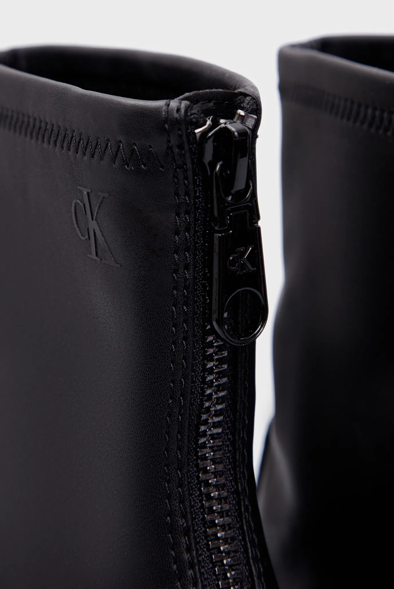 Женские черные ботильоны HEEL PLATFORM ZIP BOOT MG NAPPA 2