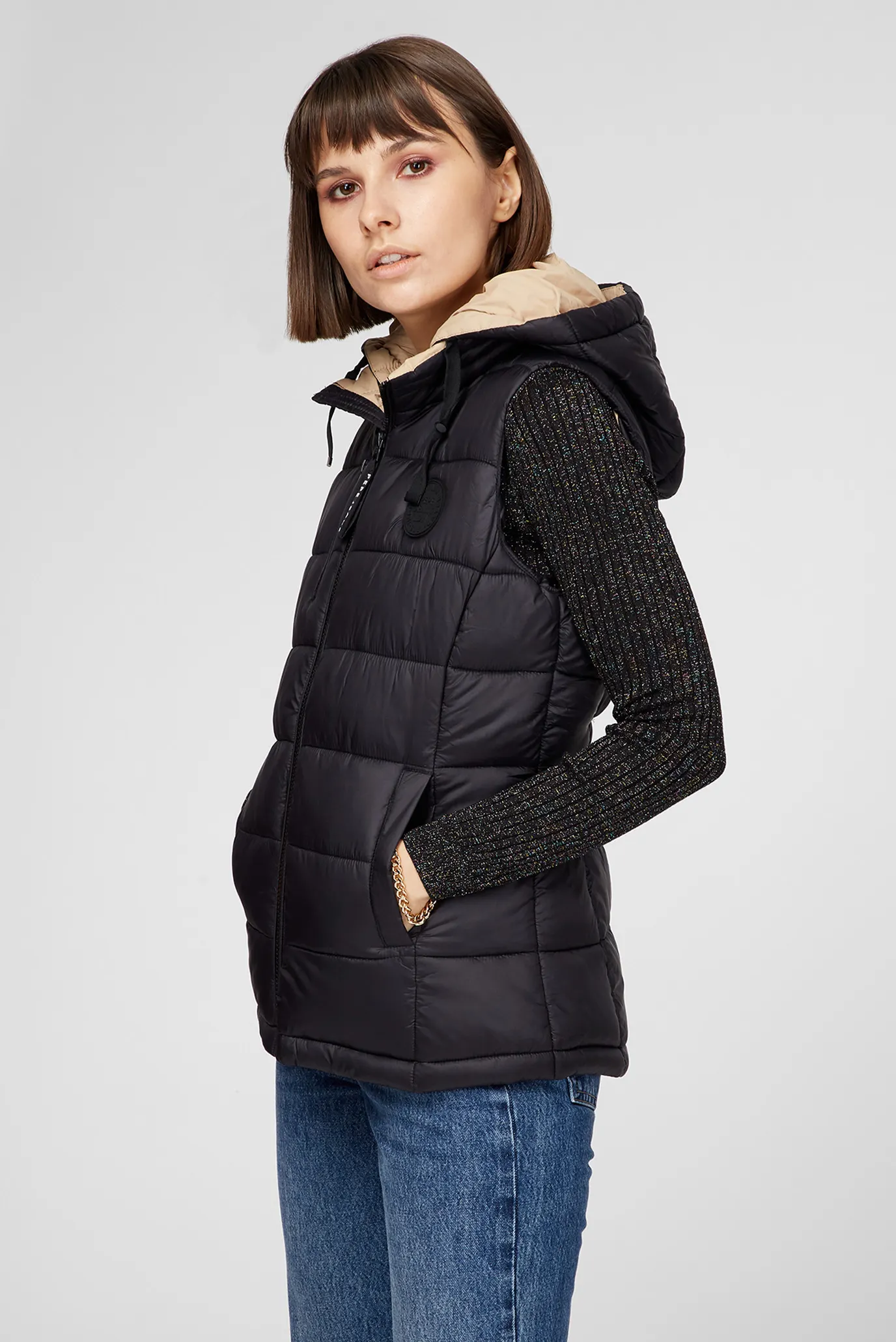 Женский черный жилет CHIA Pepe Jeans PL401853 — MD-Fashion