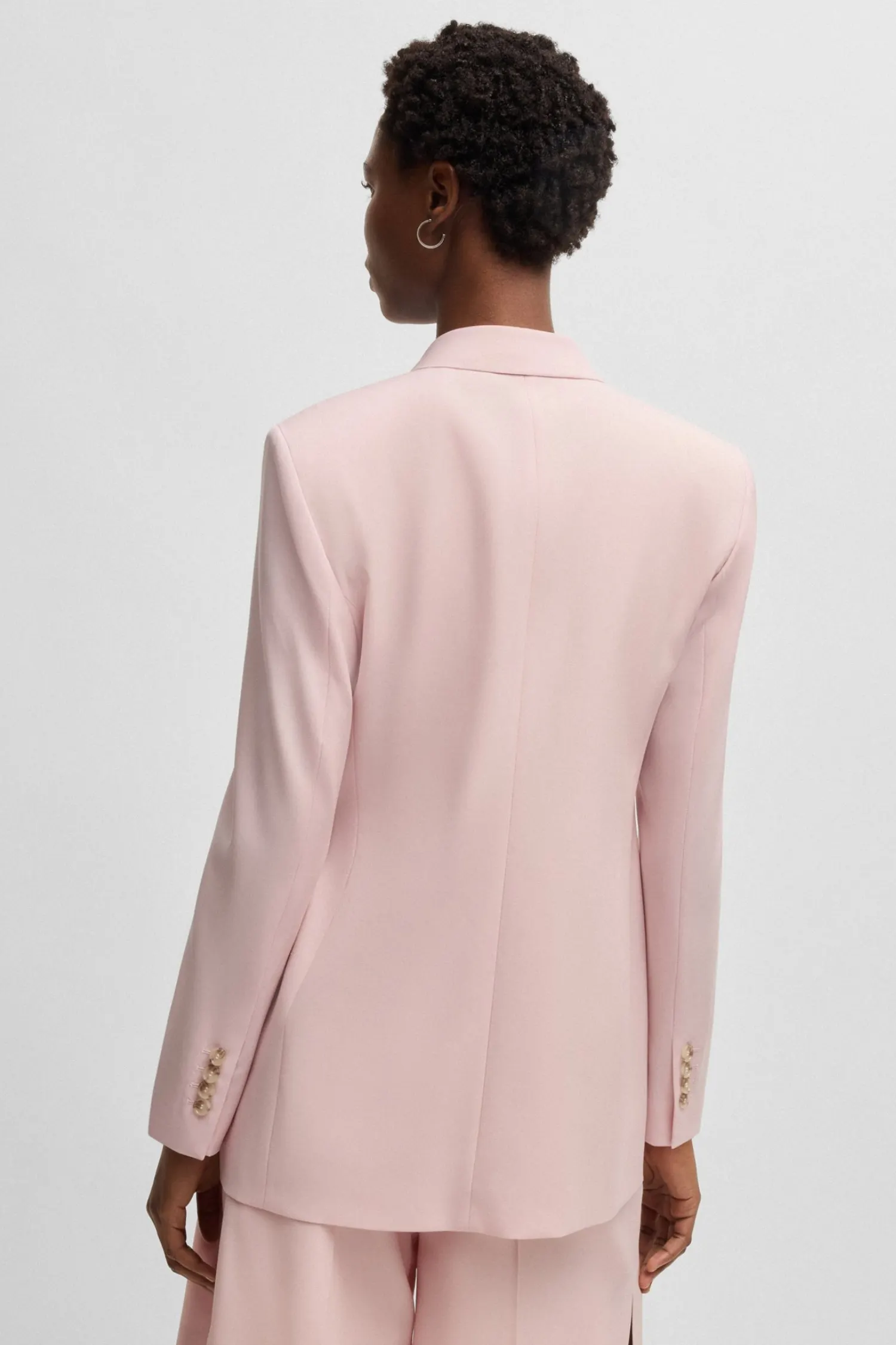 Женский розовый шерстяной жакет 4