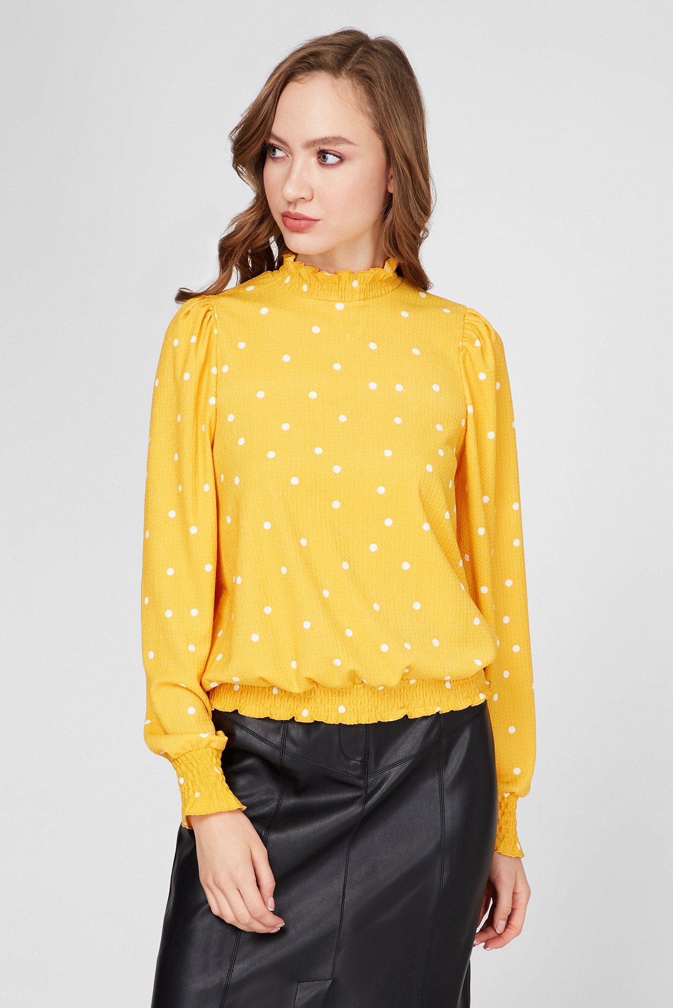 Жіноча жовта блуза в горошок 1