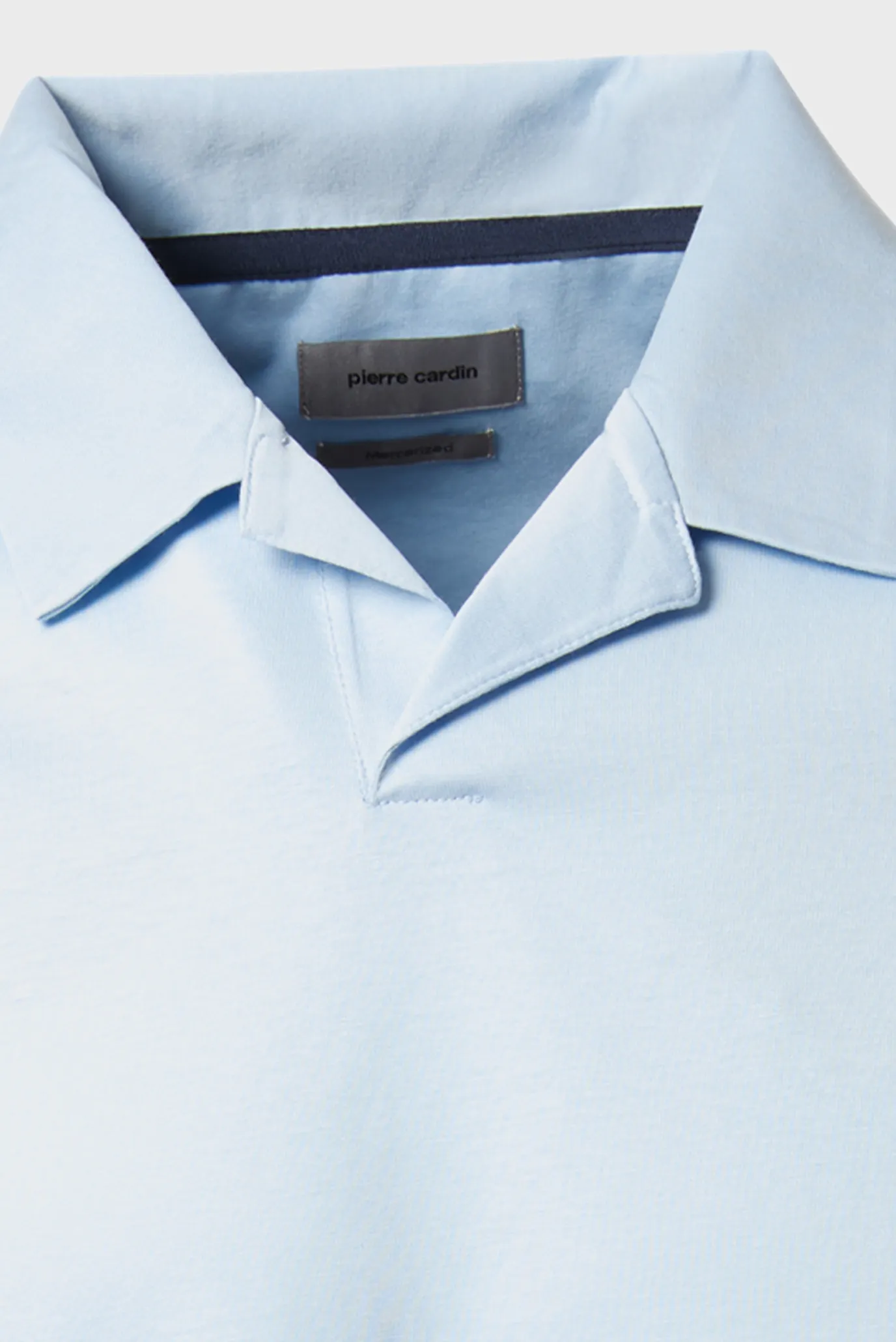 Чоловіче блакитне поло 3